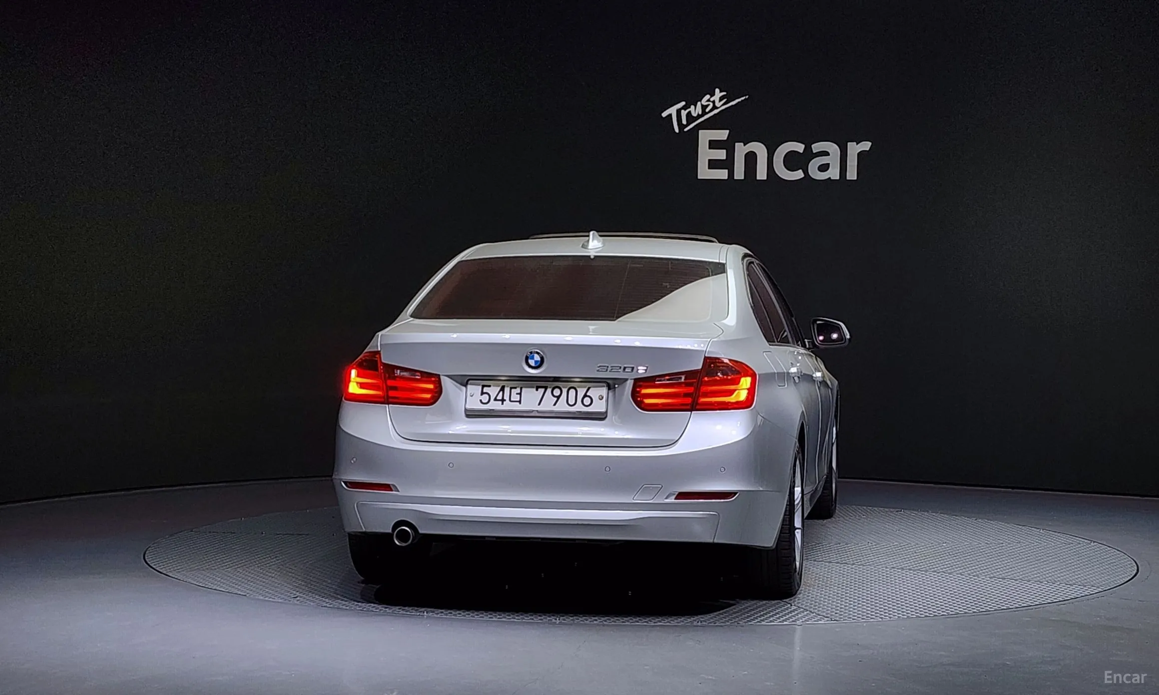 BMW 3 Series (F30) превью 3