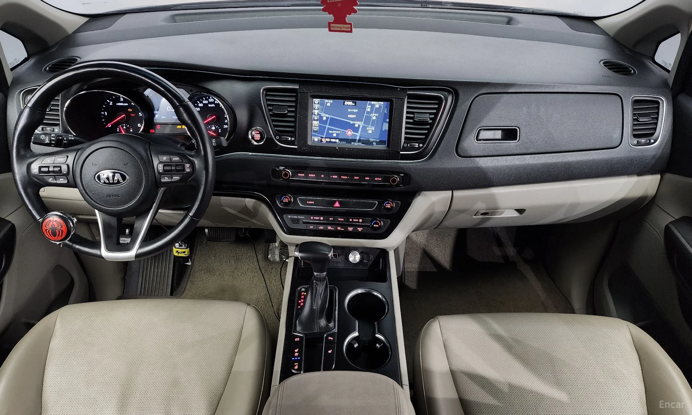 Kia Carnival превью 4