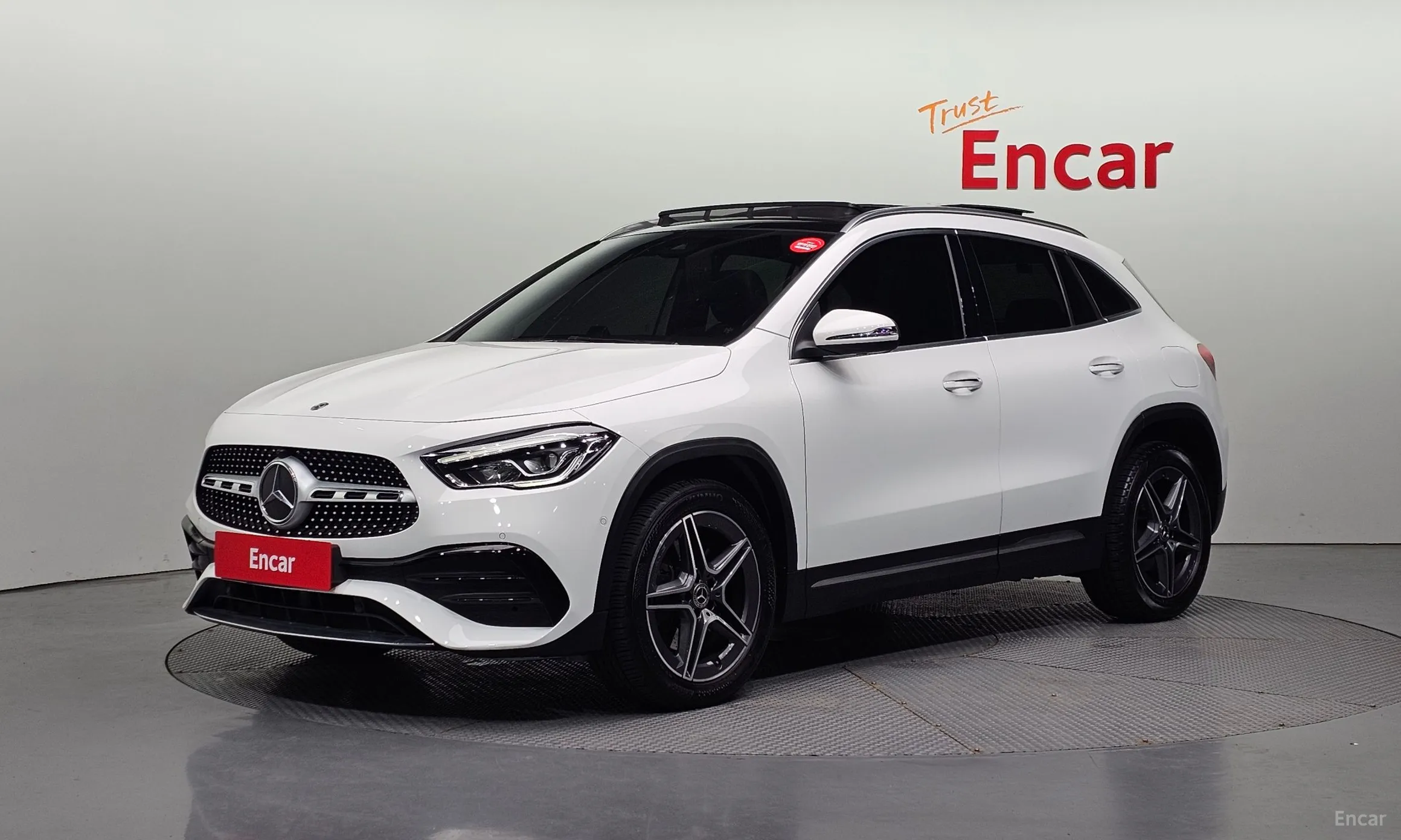 Mercedes Benz GLA-Class H247