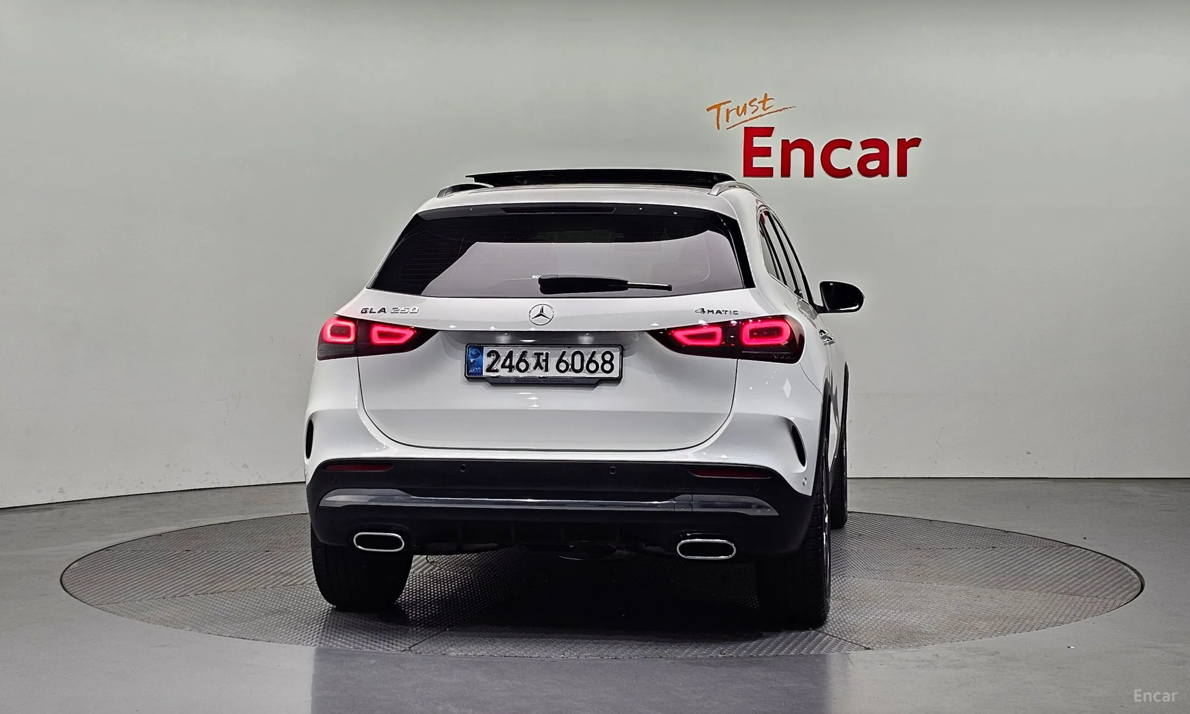 Mercedes Benz GLA-Class H247 превью 3