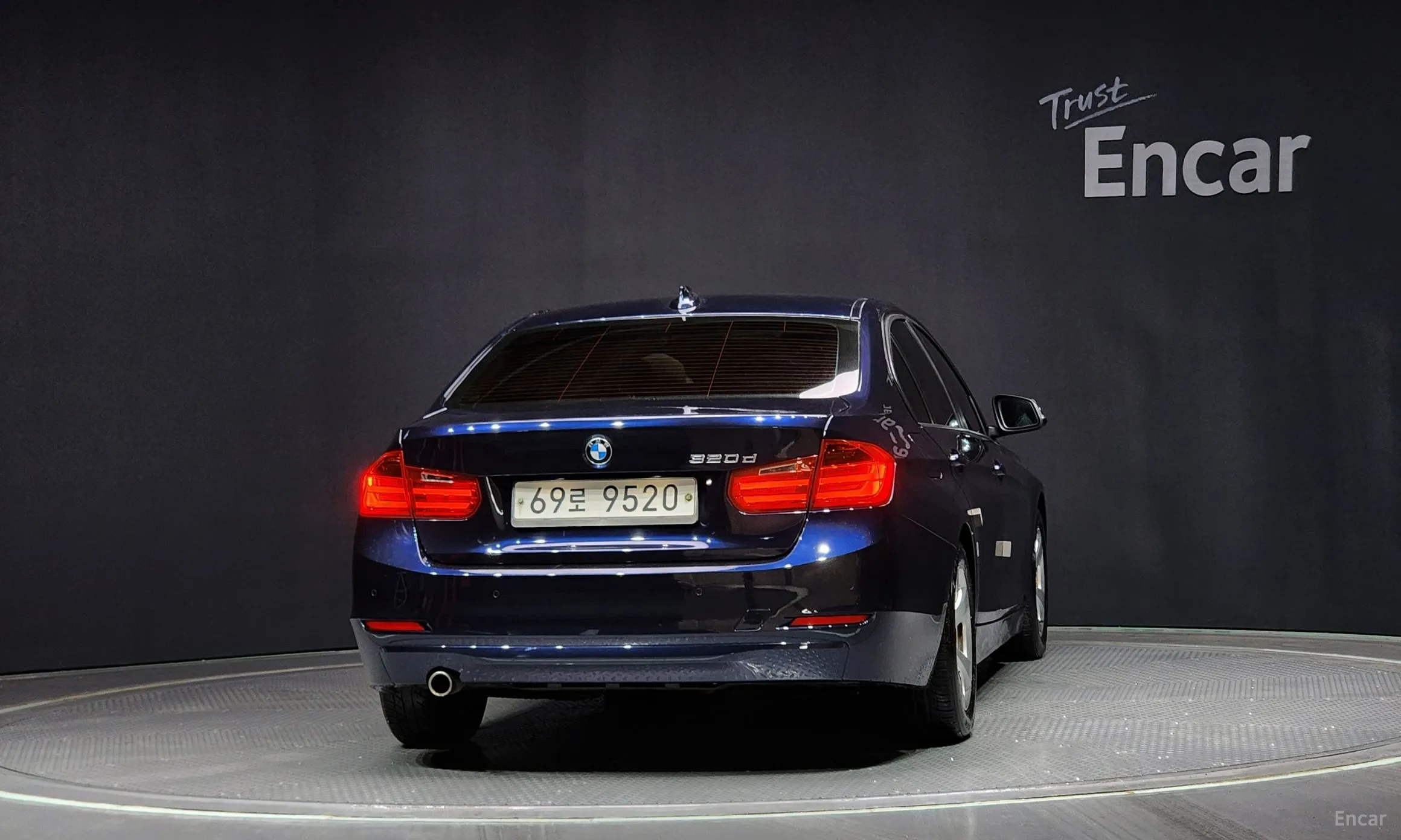 BMW 3 Series (F30) превью 3
