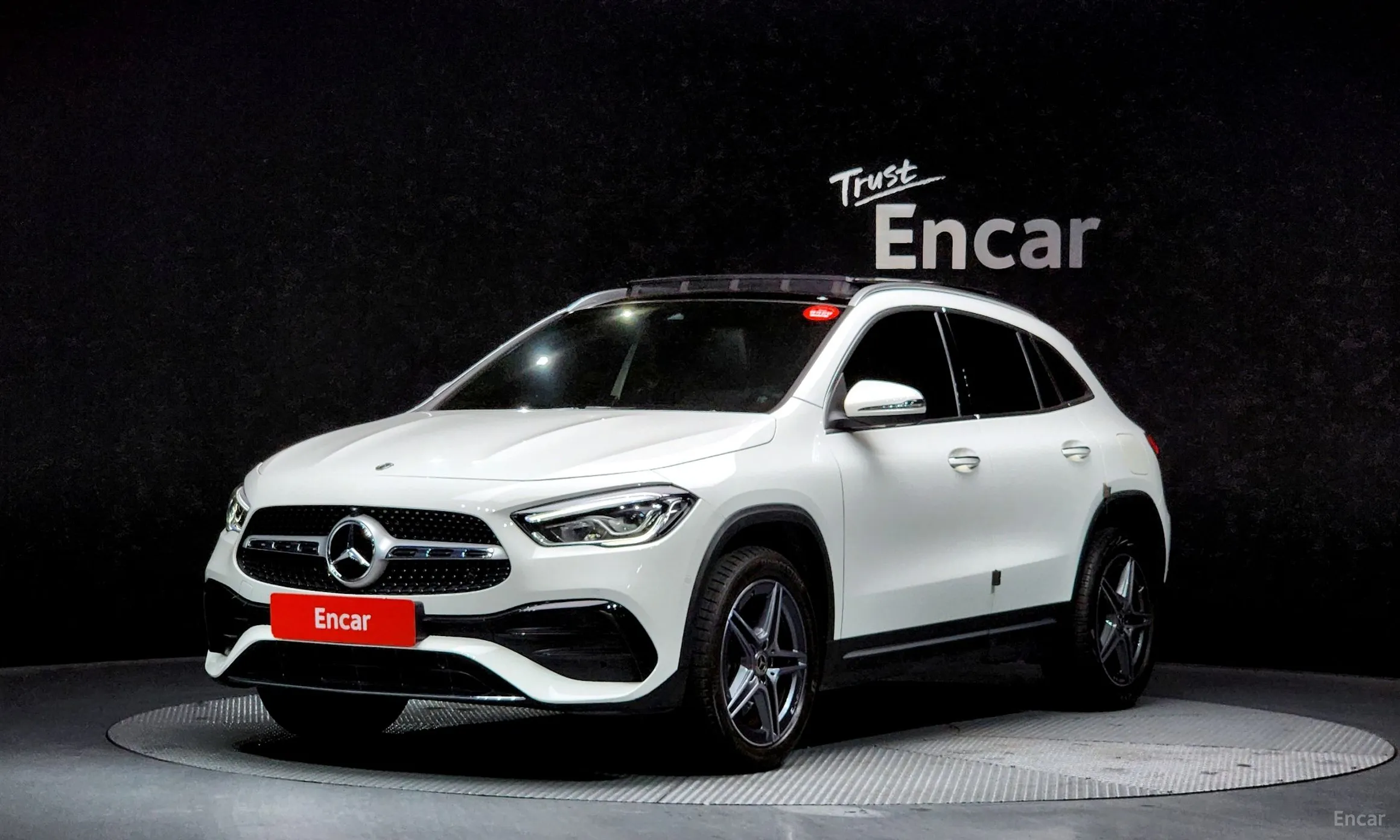 Mercedes Benz GLA-Class H247