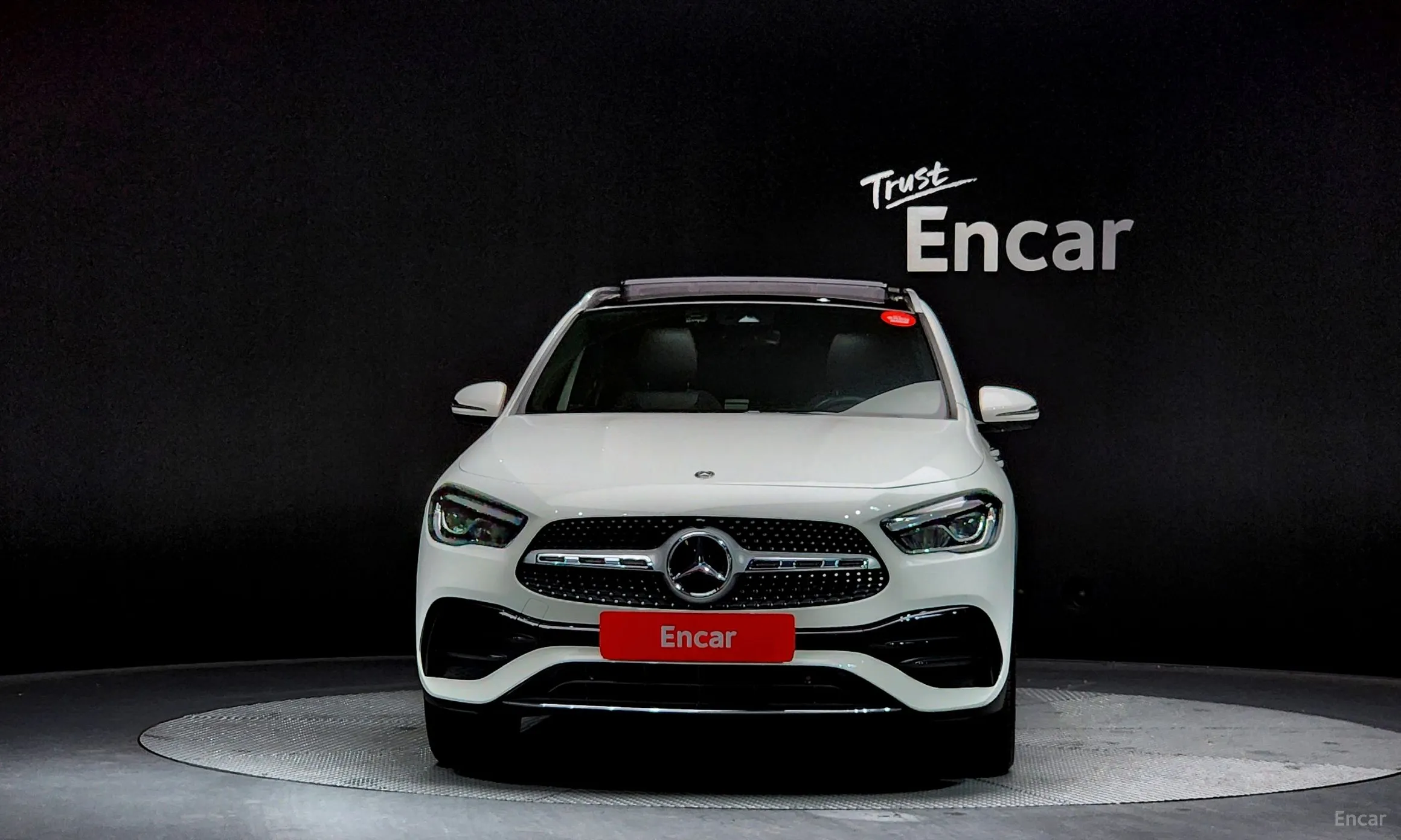 Mercedes Benz GLA-Class H247
