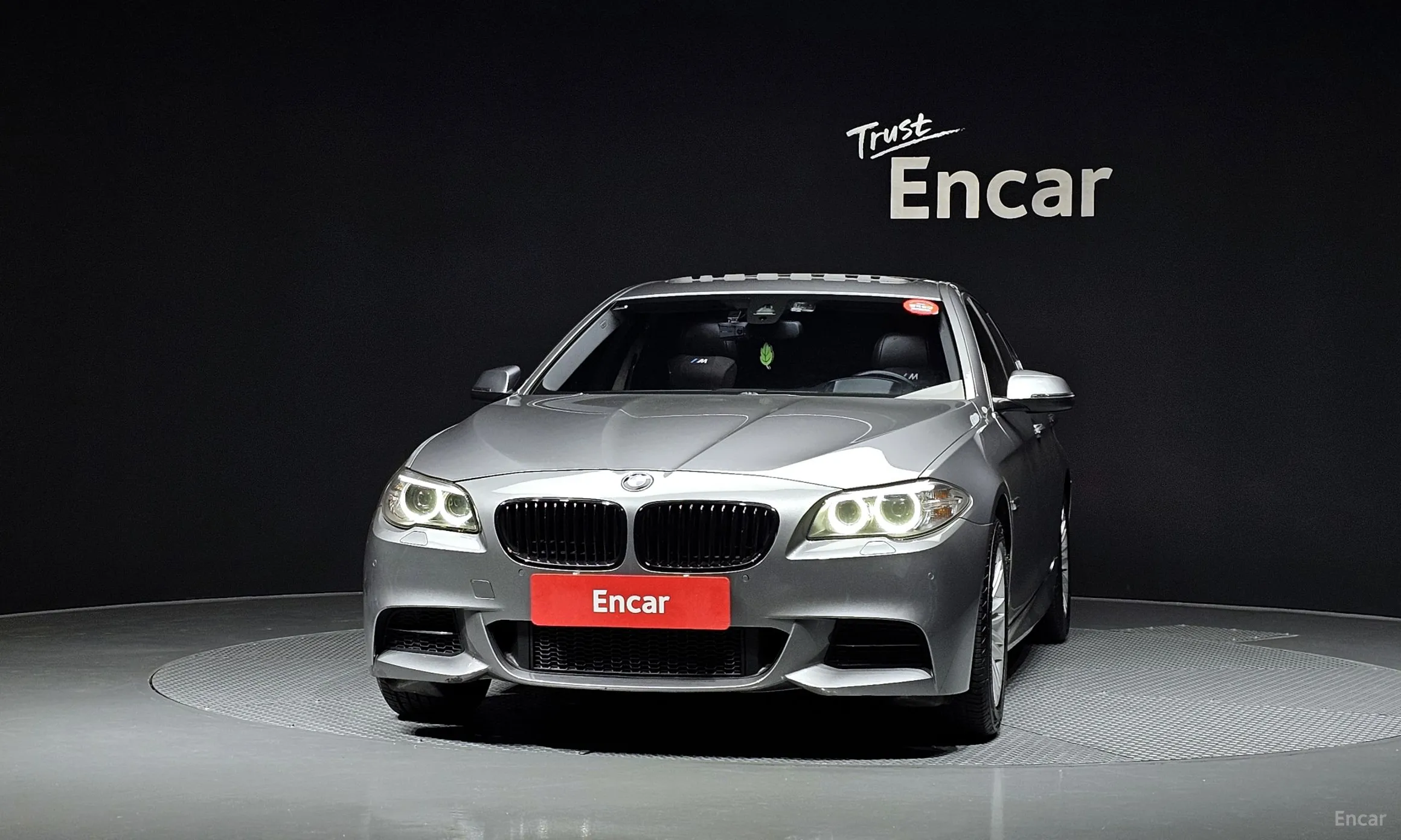 BMW 5 Series (F10) превью 2