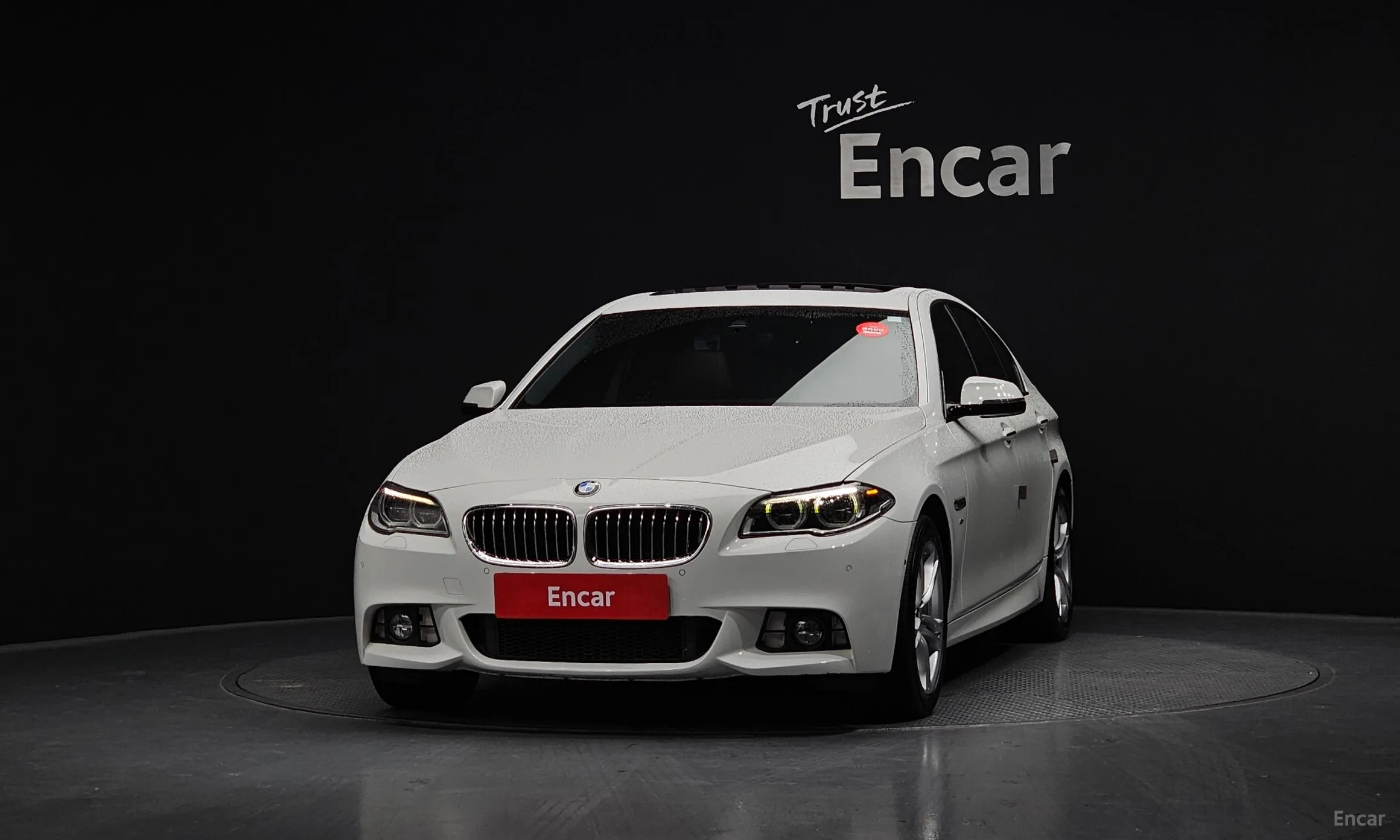 BMW 5 Series (F10) превью 2