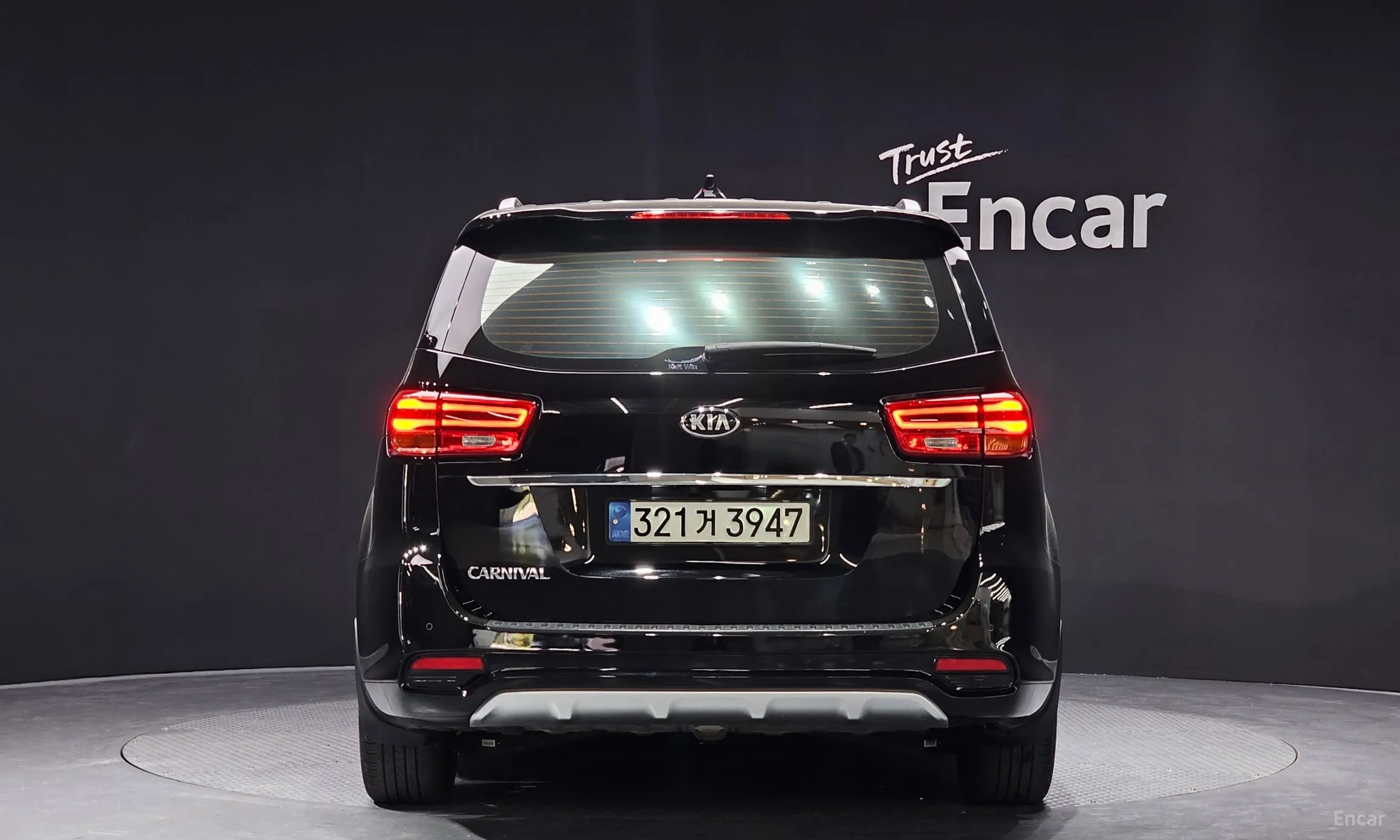 Kia Carnival превью 3