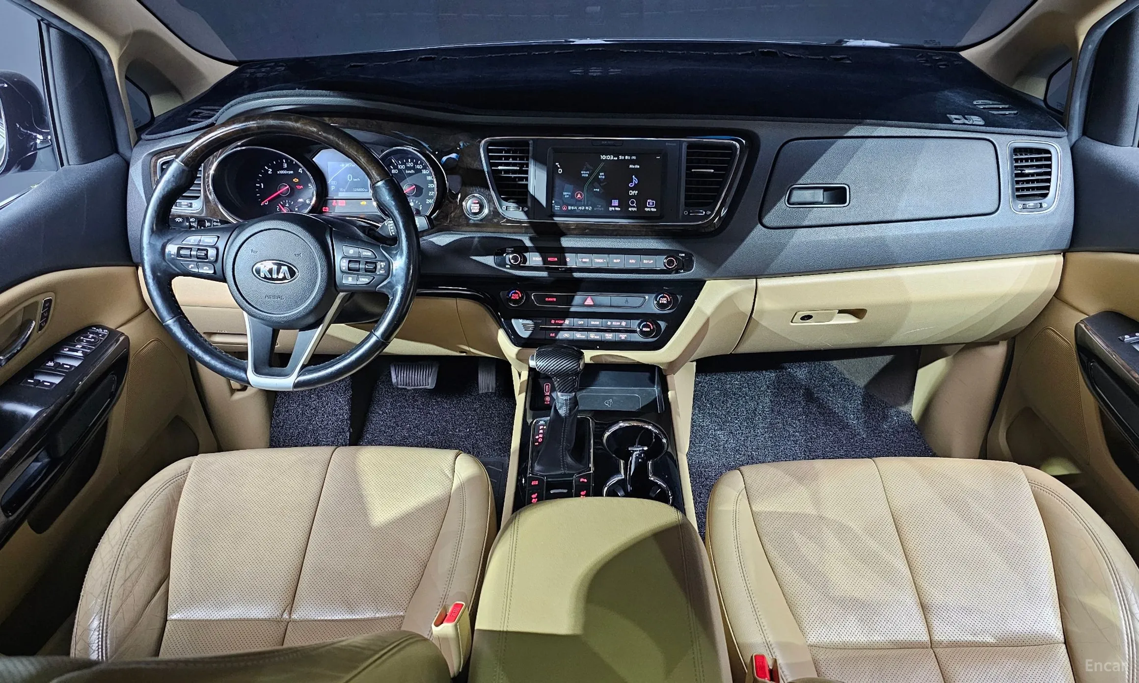 Kia Carnival превью 4