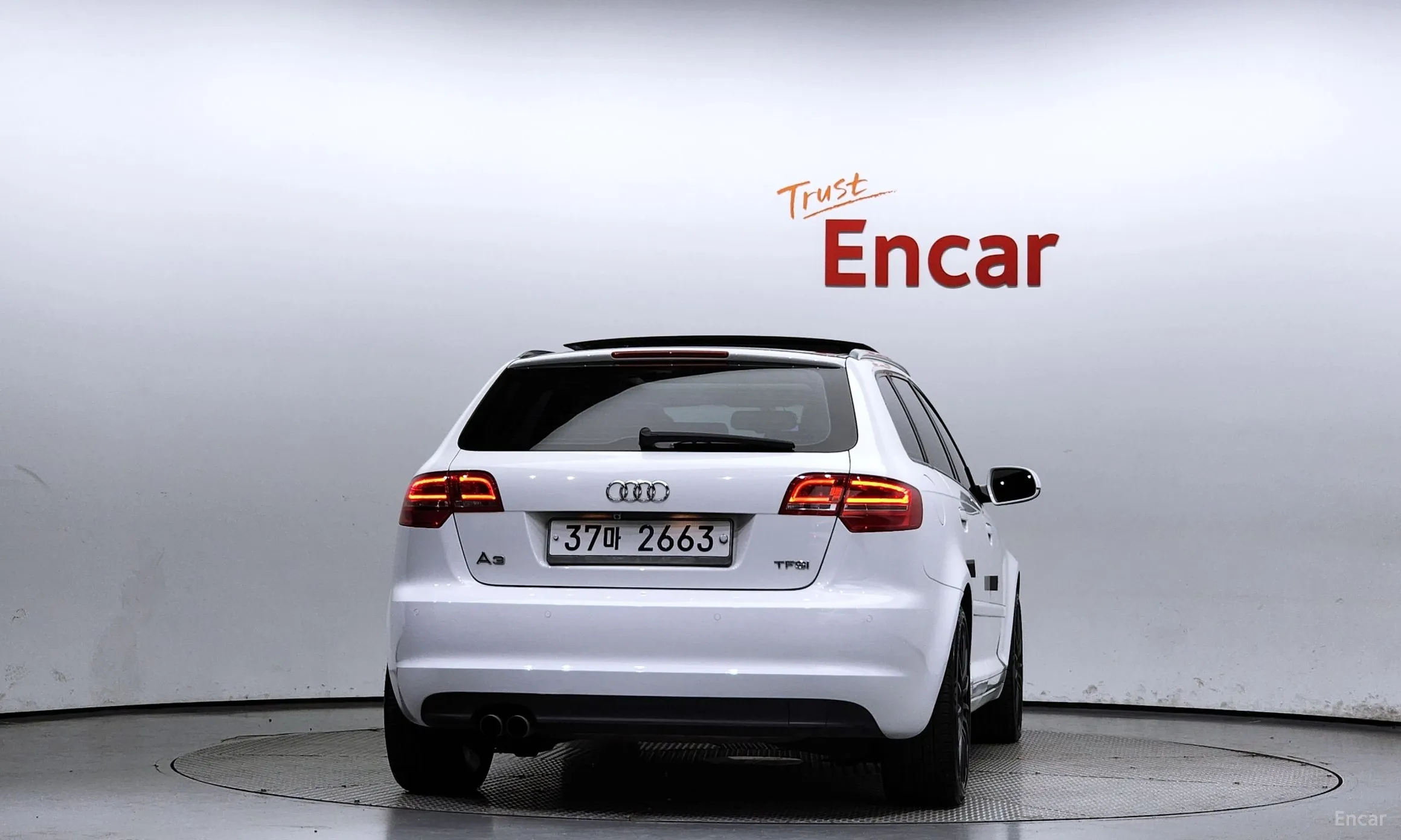 Audi New A3 превью 3
