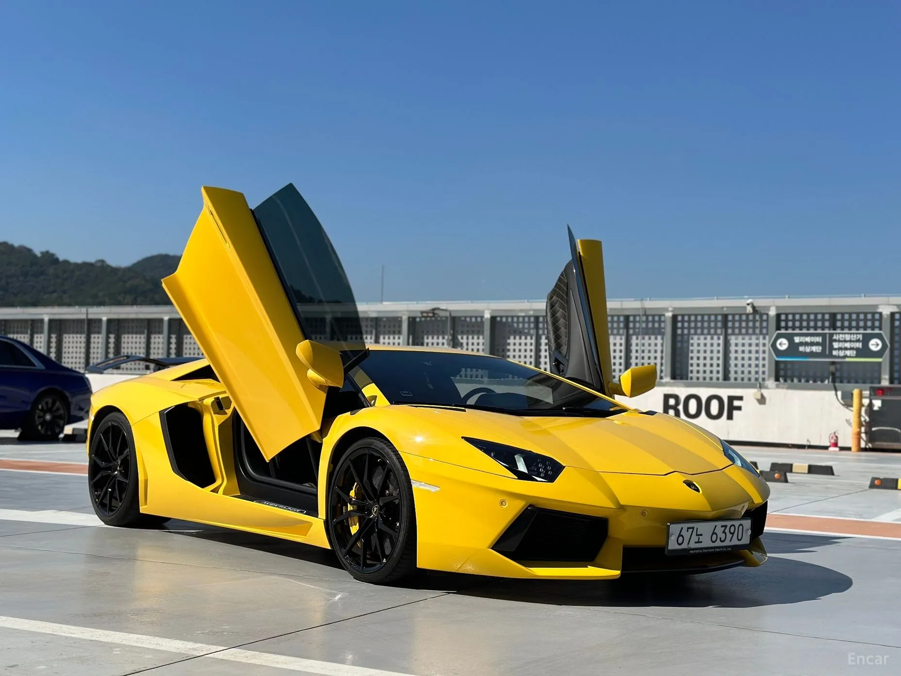 Lamborghini Aventador