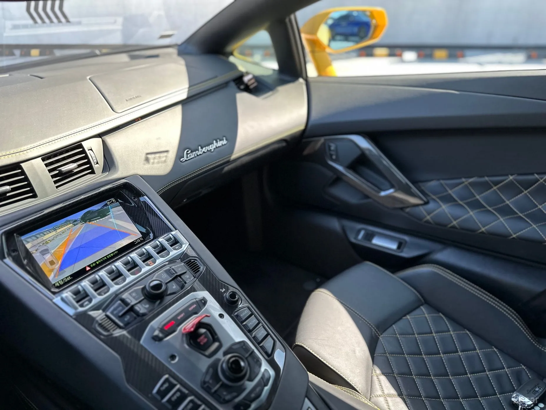 Lamborghini Aventador превью 14