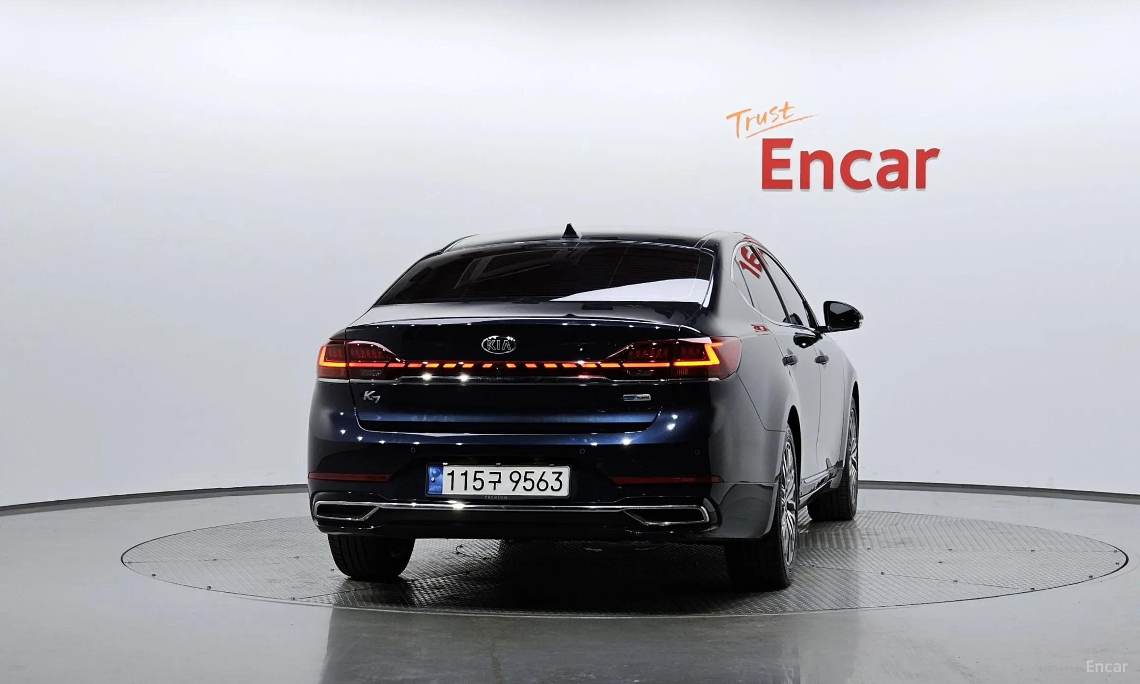 Kia K7 Premier Hybrid превью 3