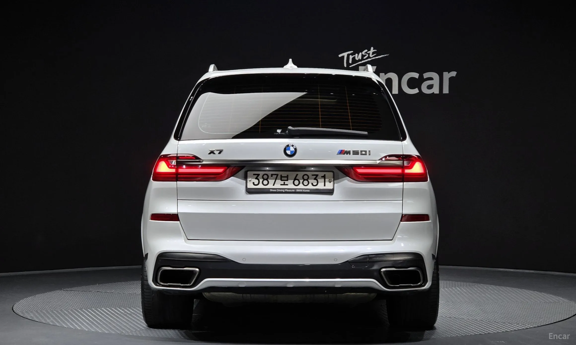 BMW X7 (G07) превью 3