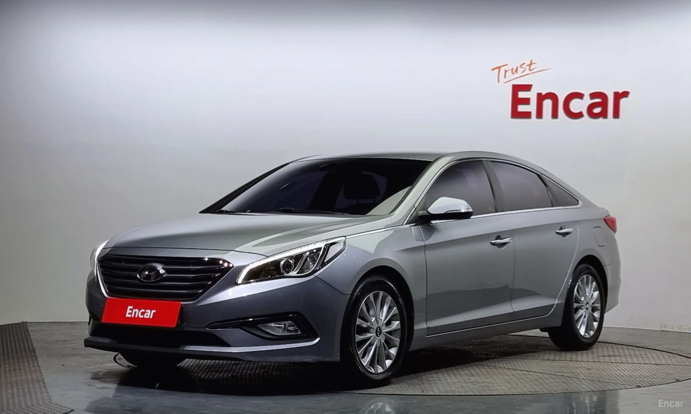 Hyundai LF Sonata