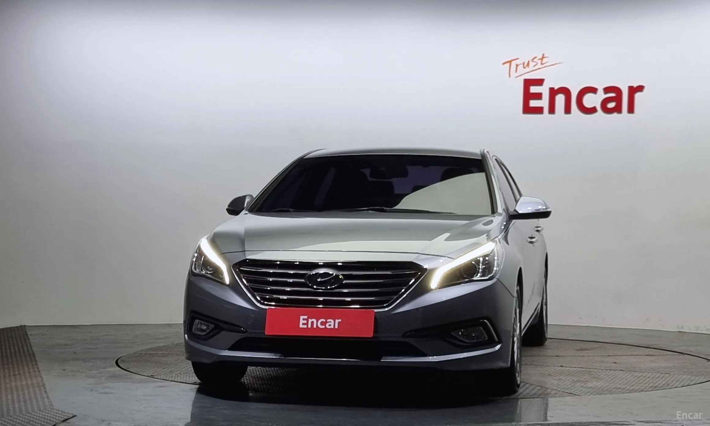 Hyundai LF Sonata