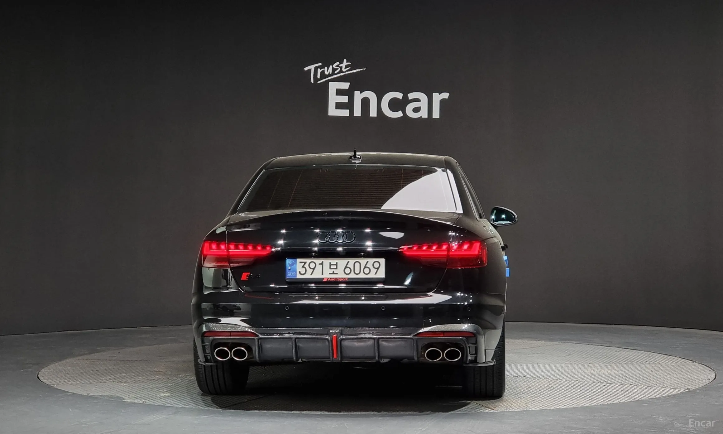 Audi S4 (B9) превью 3