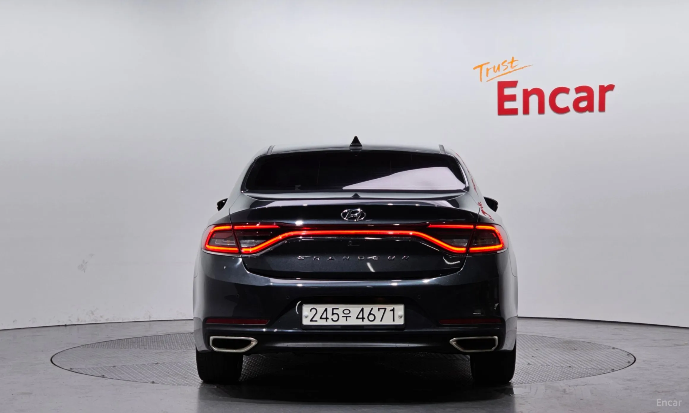 Hyundai Grandeur IG превью 3