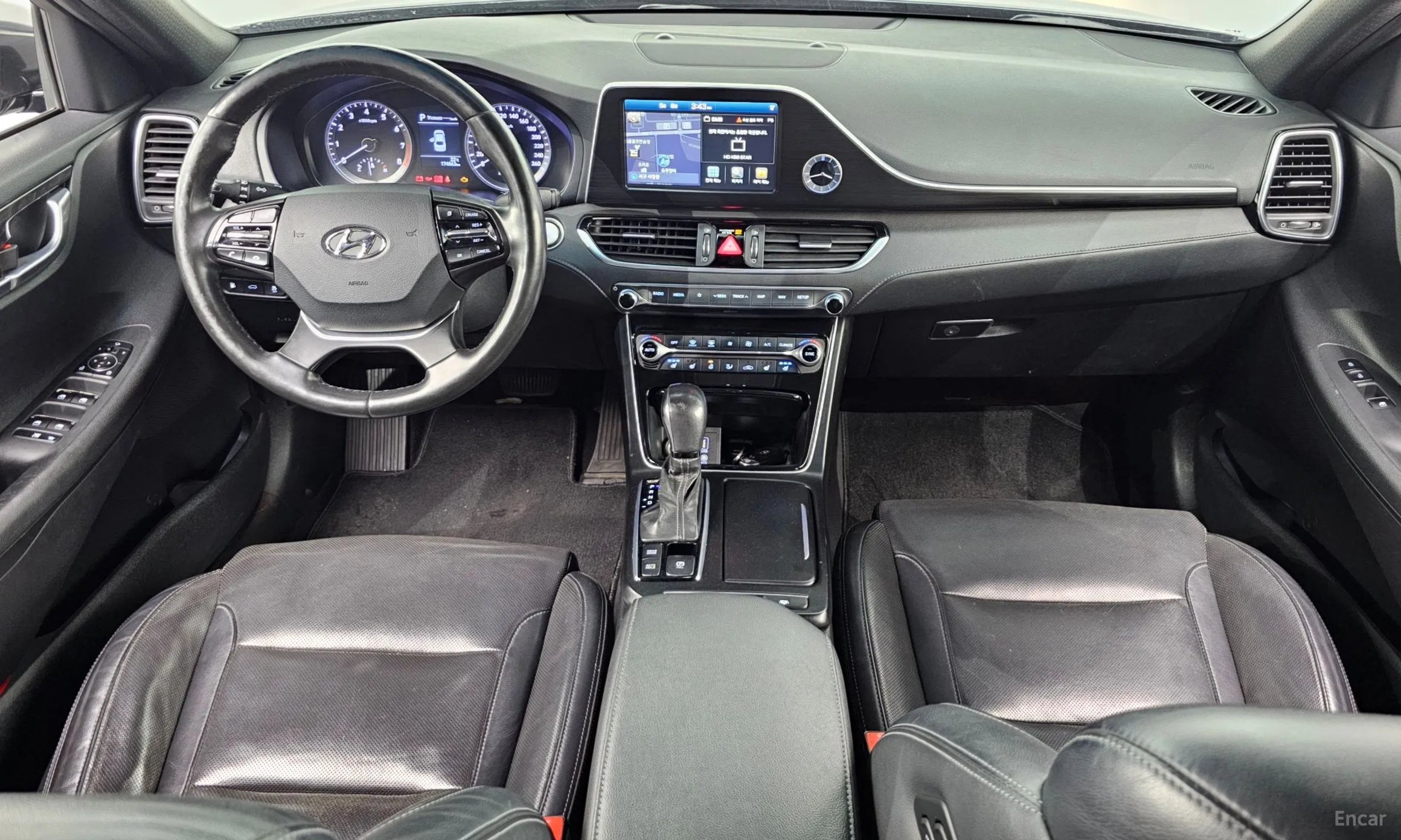 Hyundai Grandeur IG превью 4