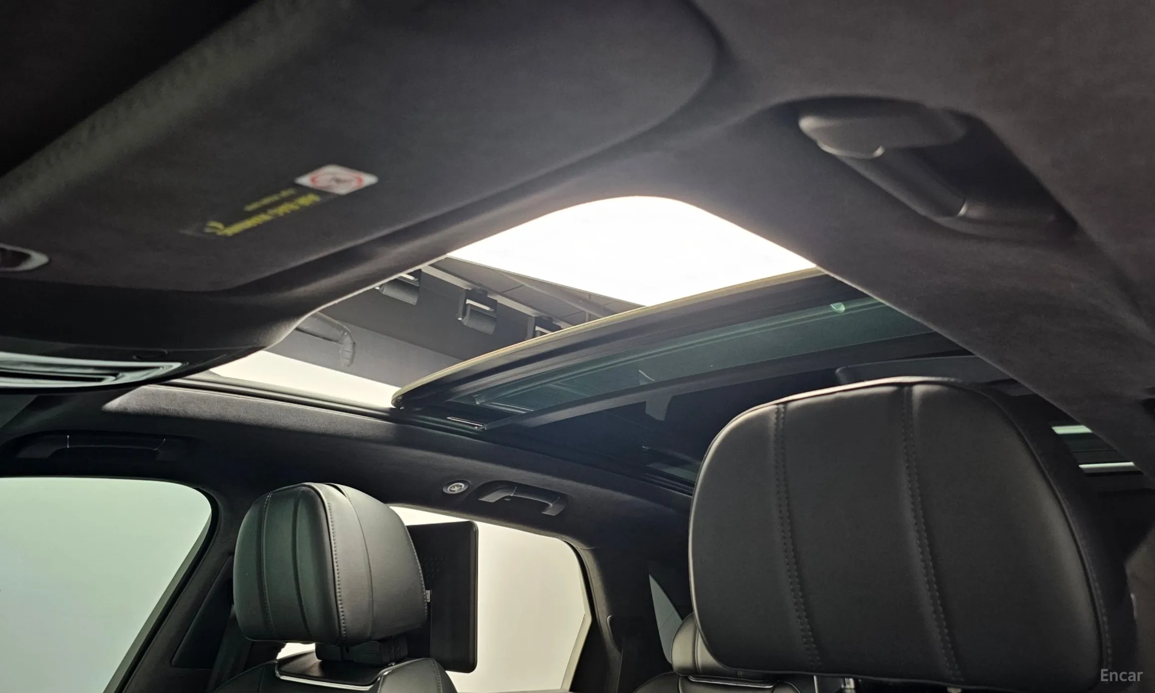 Bentley Bentayga превью 19