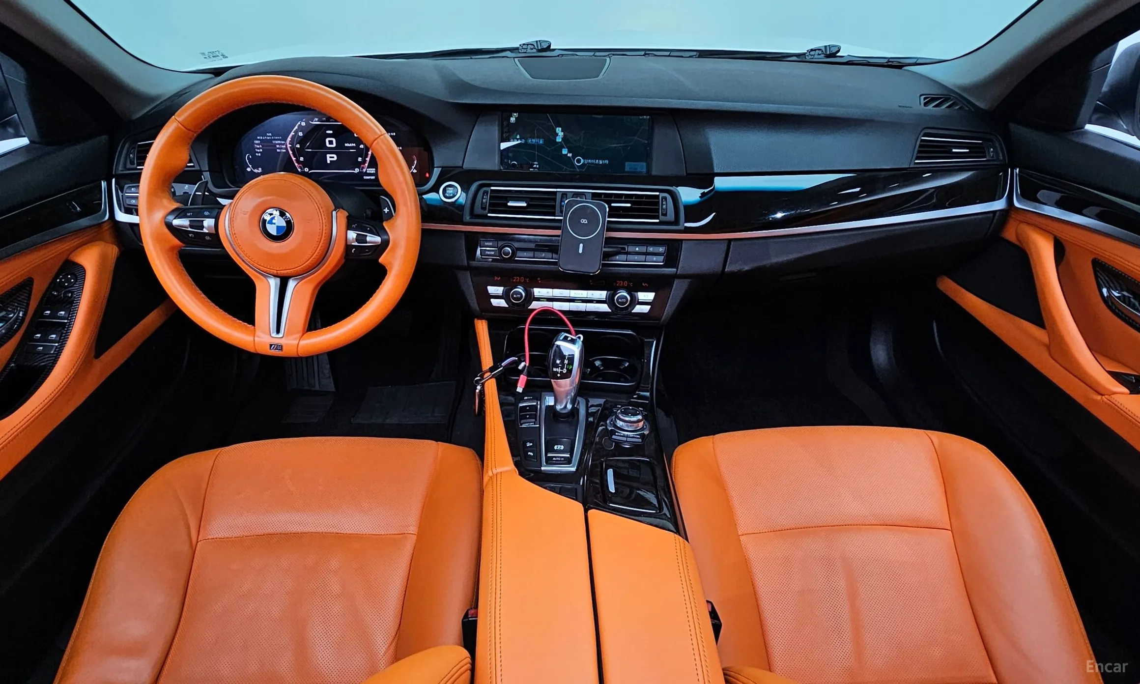 BMW 5 Series (F10) превью 4