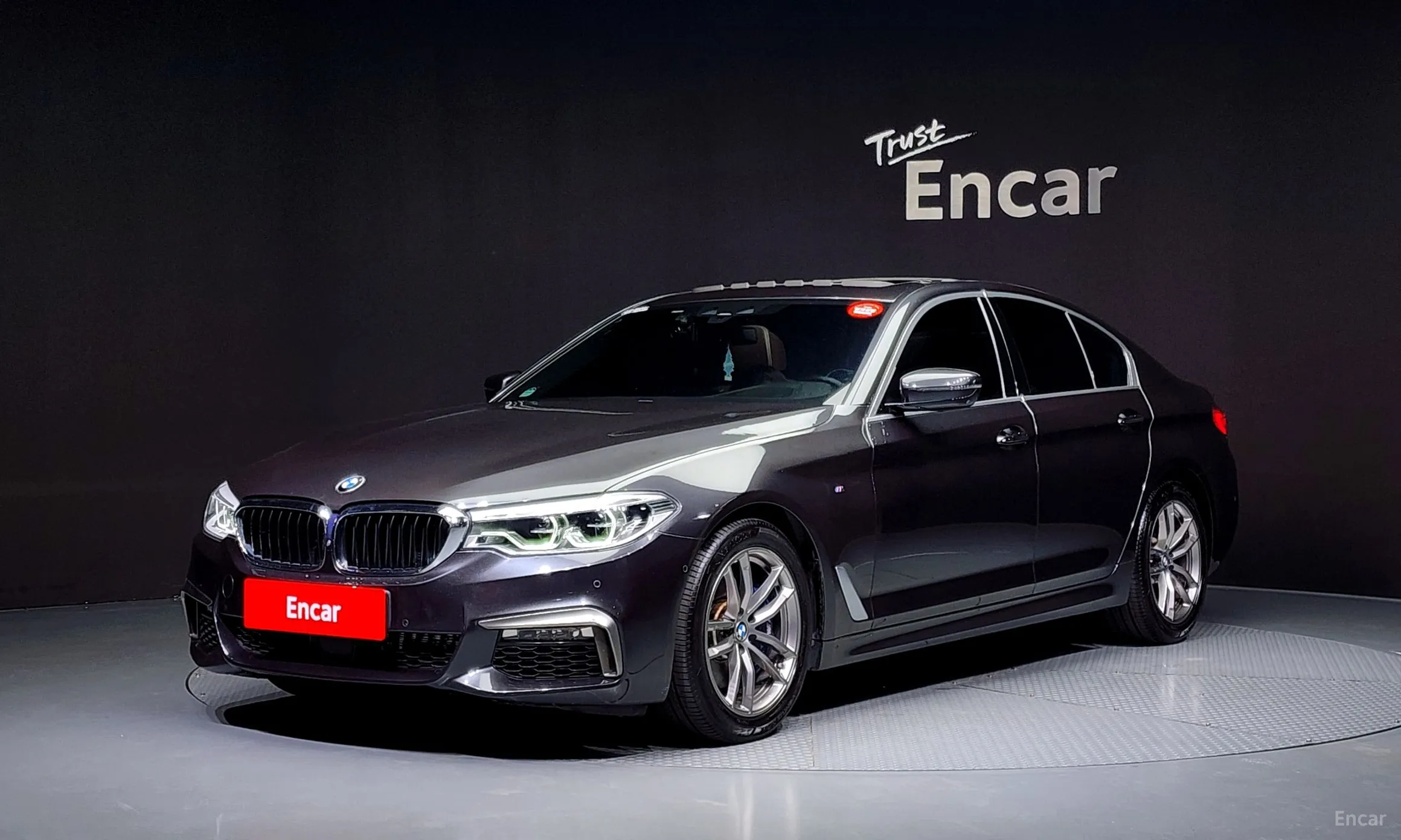BMW 5 Series (G30)
