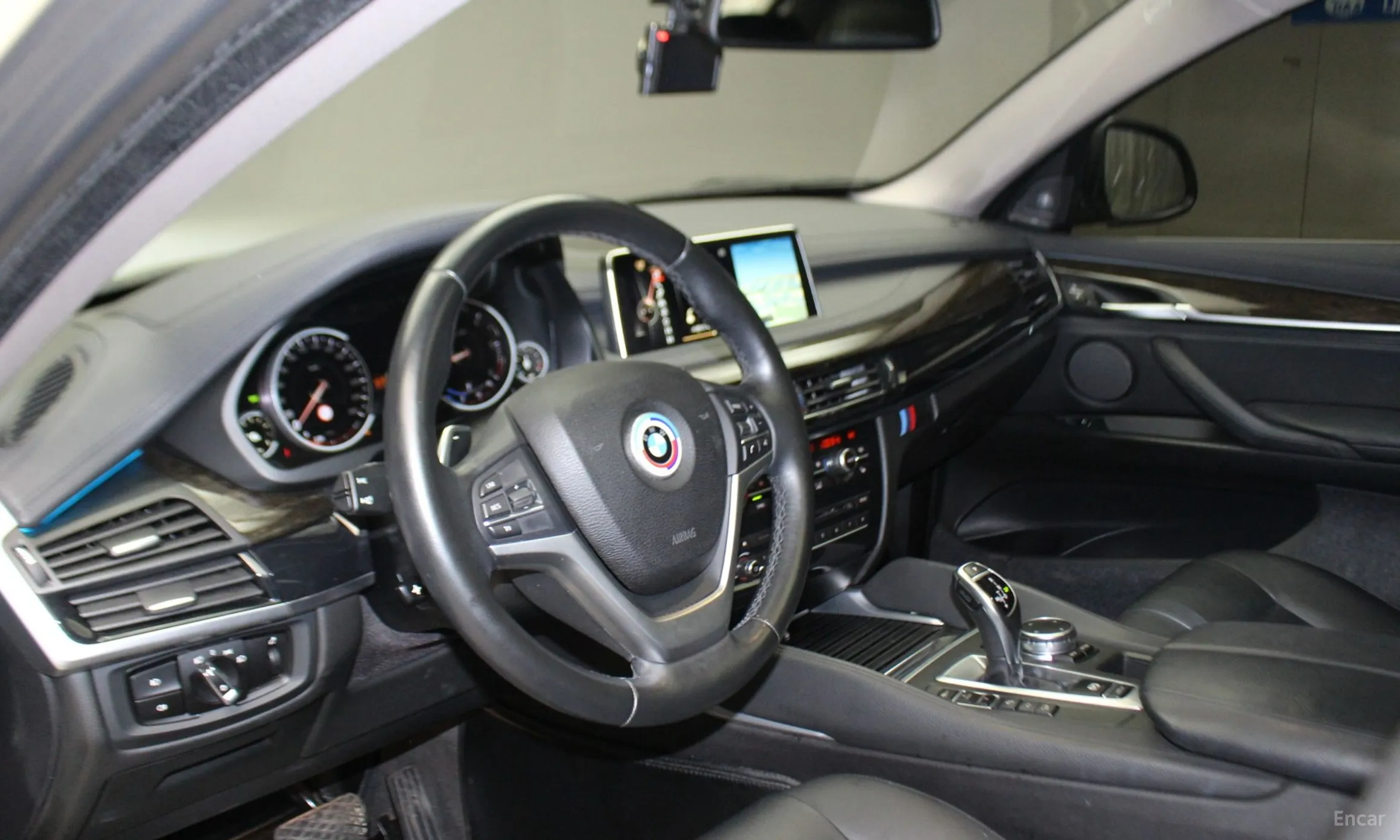 BMW X6 (F16) превью 4