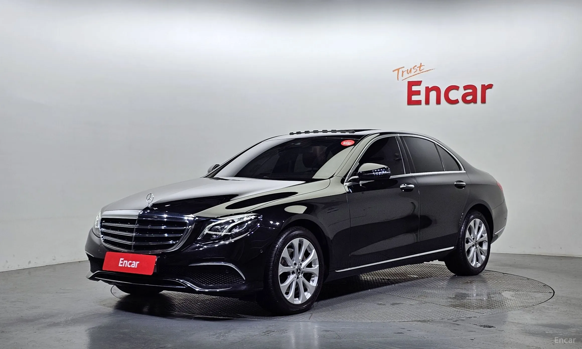 Mercedes Benz E-Class W213