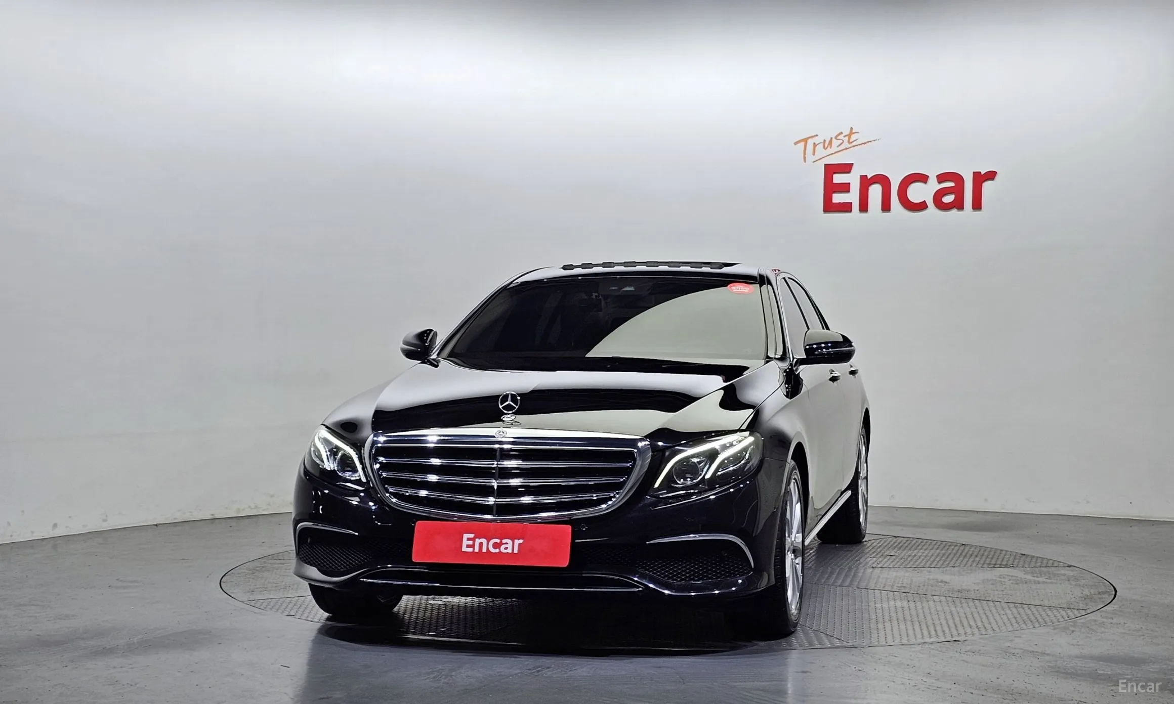Mercedes Benz E-Class W213