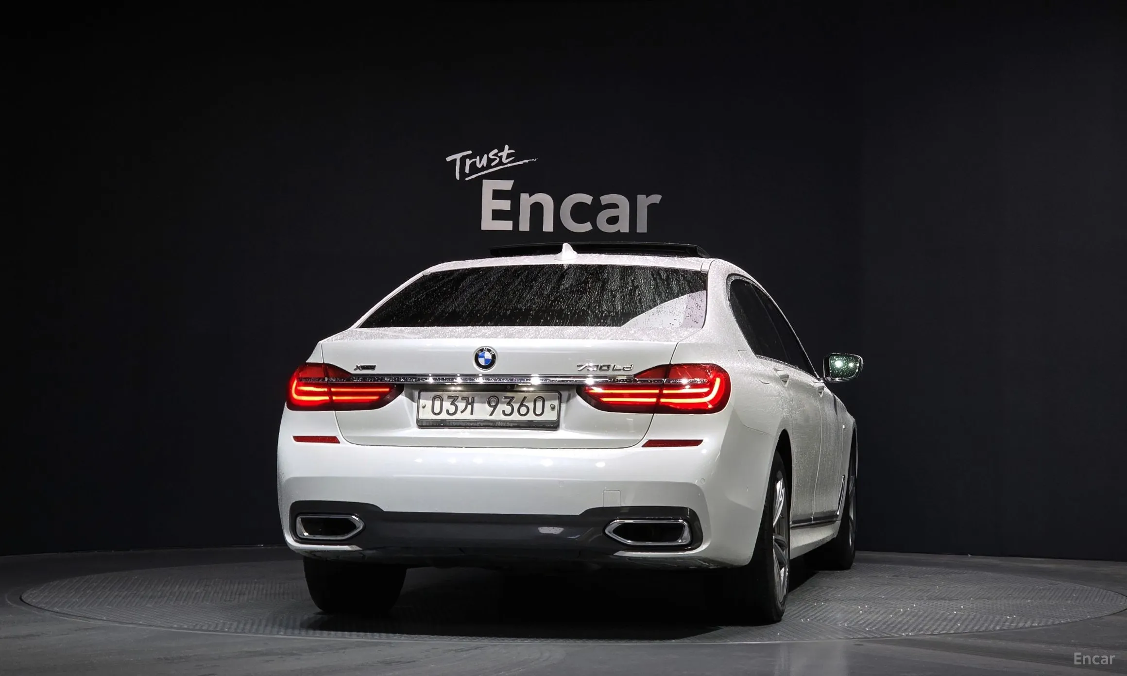 BMW 7 Series (G11) превью 3