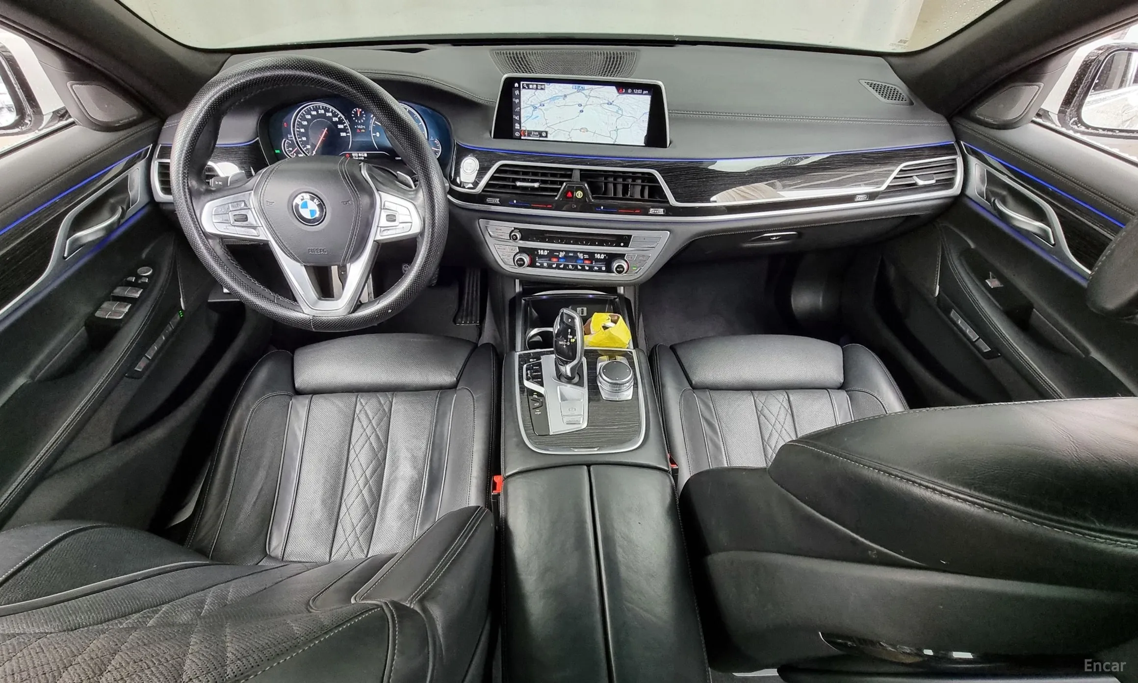 BMW 7 Series (G11) превью 4