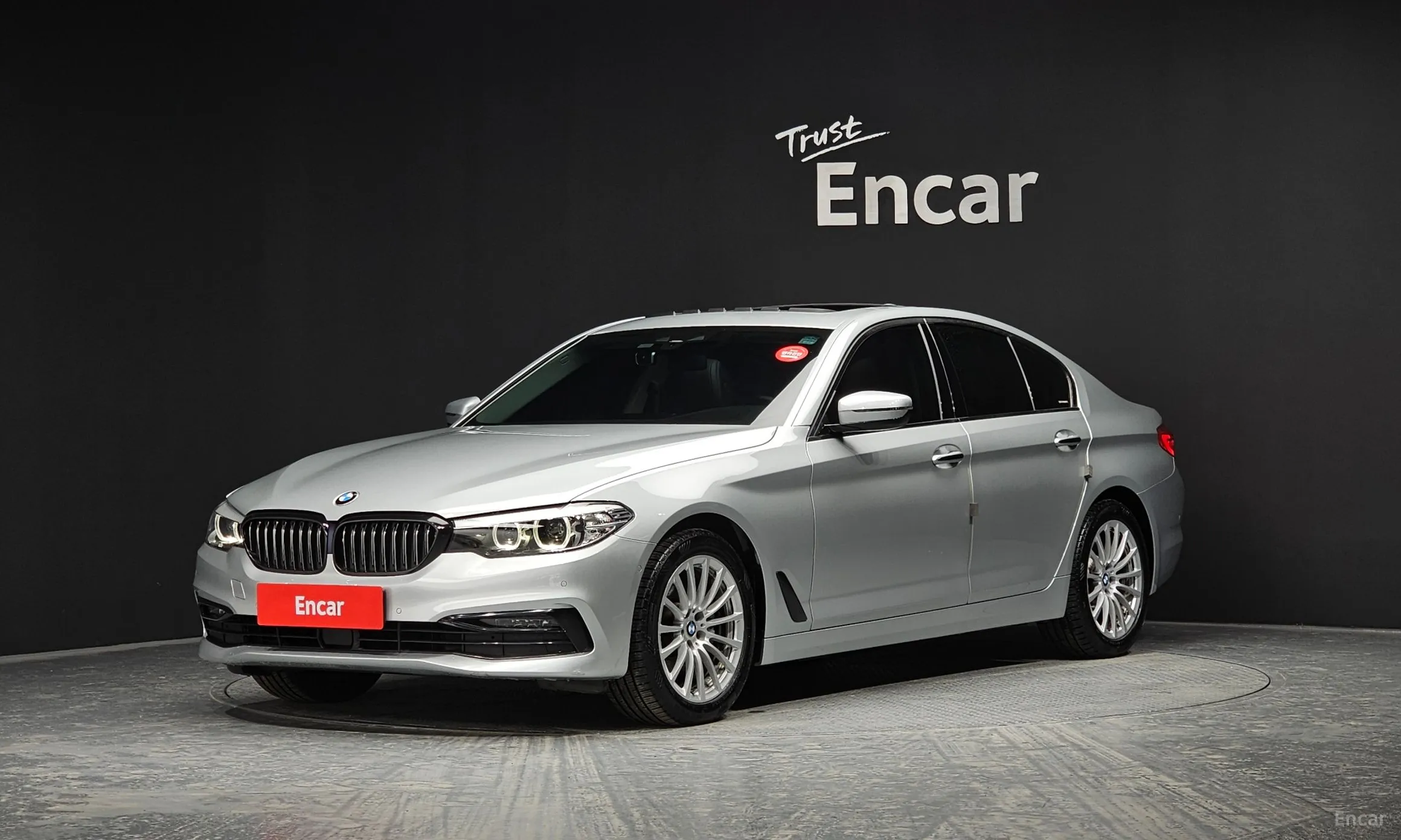 BMW 5 Series (G30)