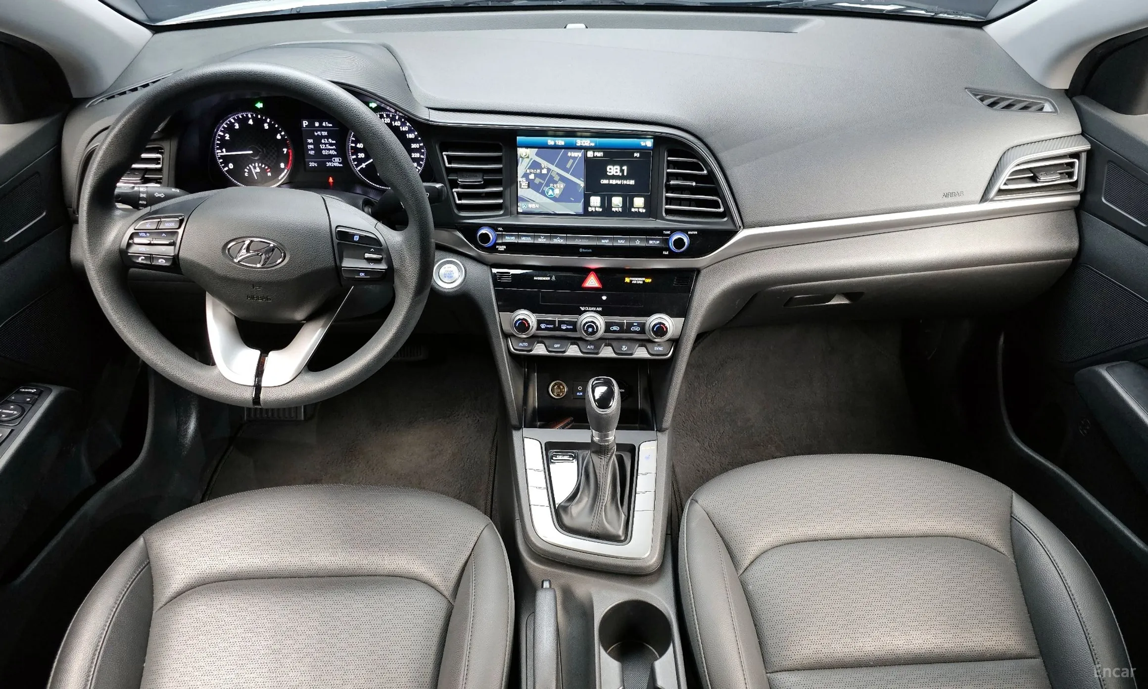 Hyundai Avante AD превью 4