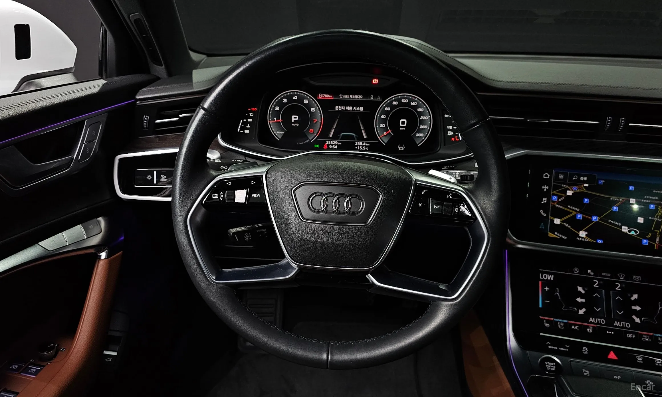 Audi A6 (C8) превью 4