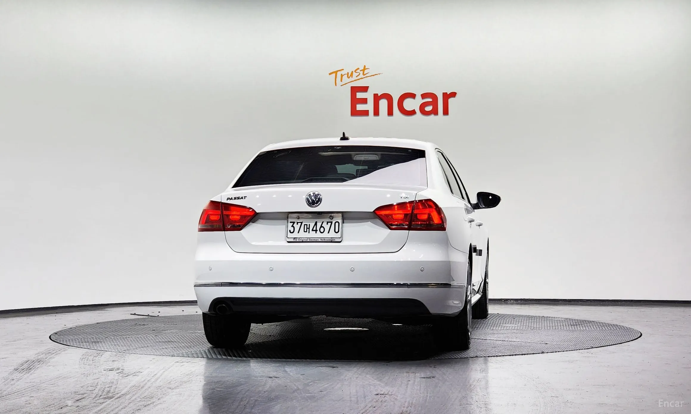 Volkswagen The New Passat превью 3