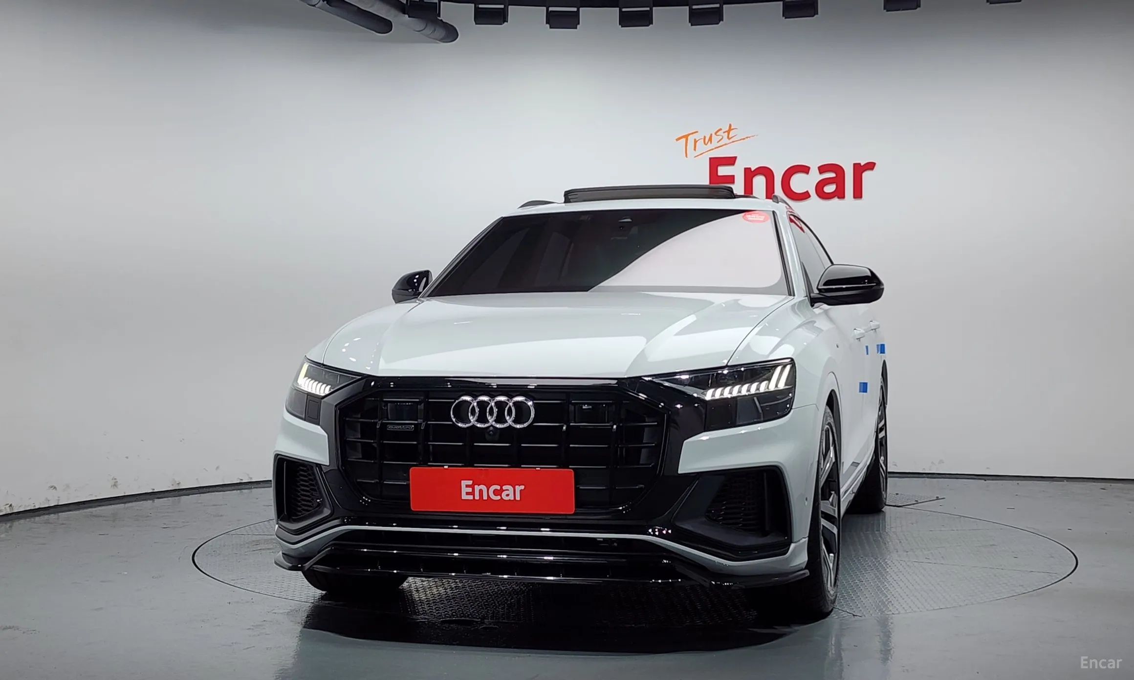 Audi Q8 (4M)
