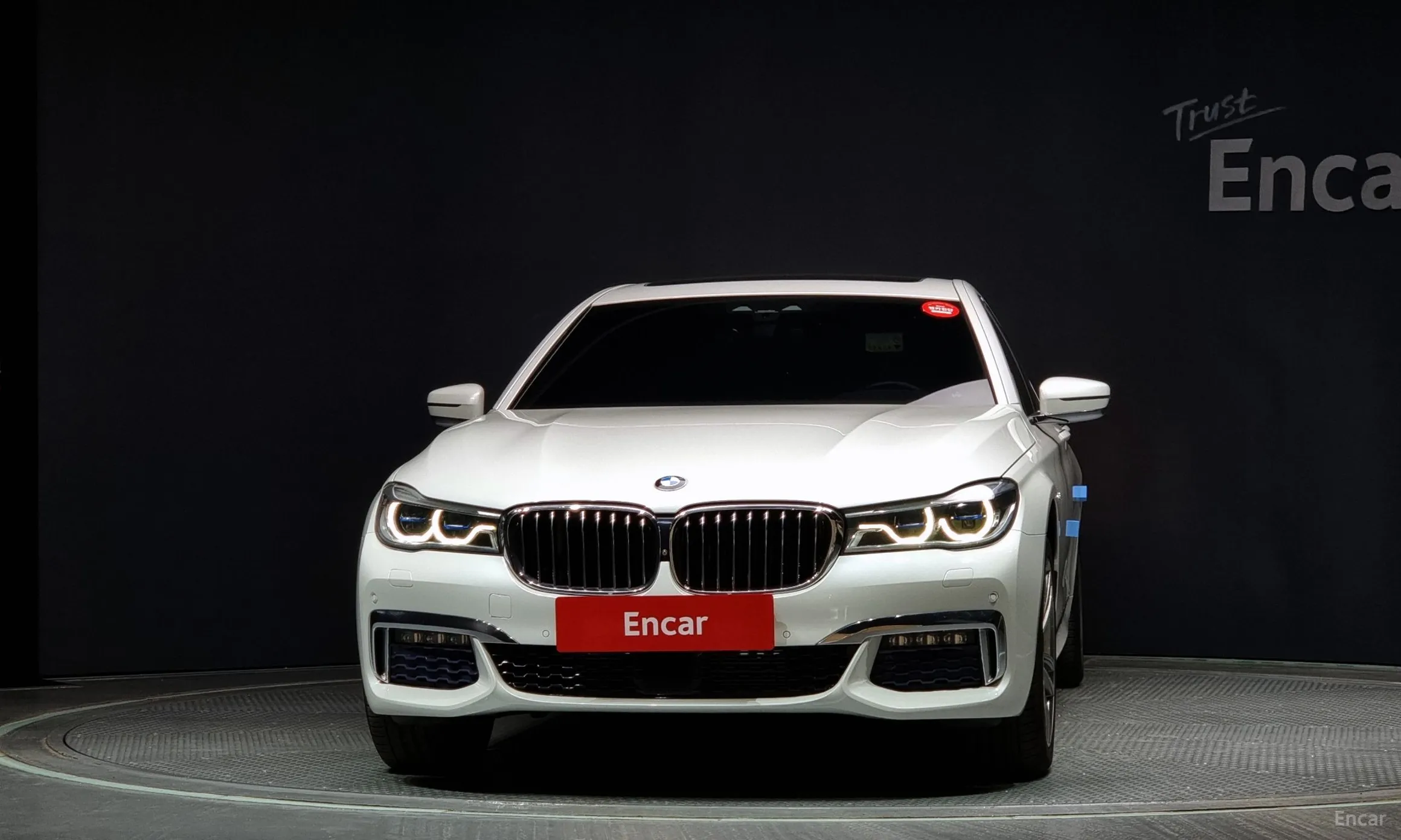 BMW 7 Series (G11)
