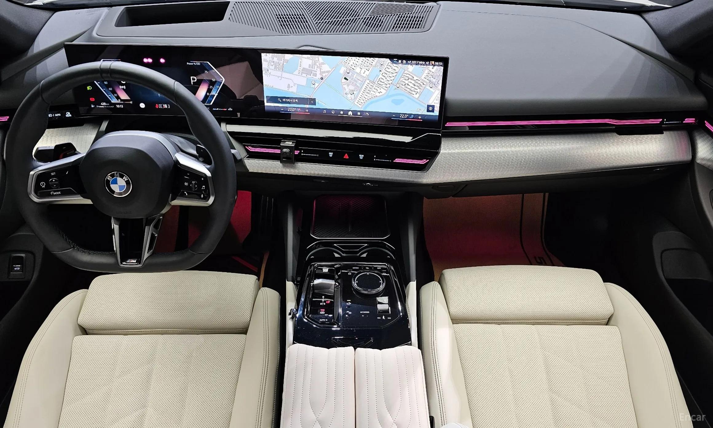 BMW 5 Series (G60) превью 4