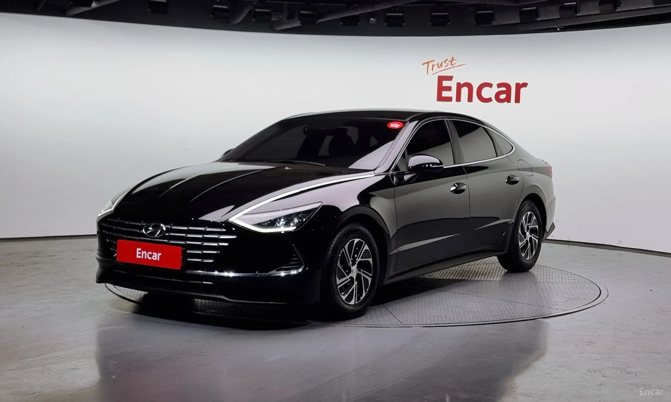 Sonata Hybrid (DN8)
