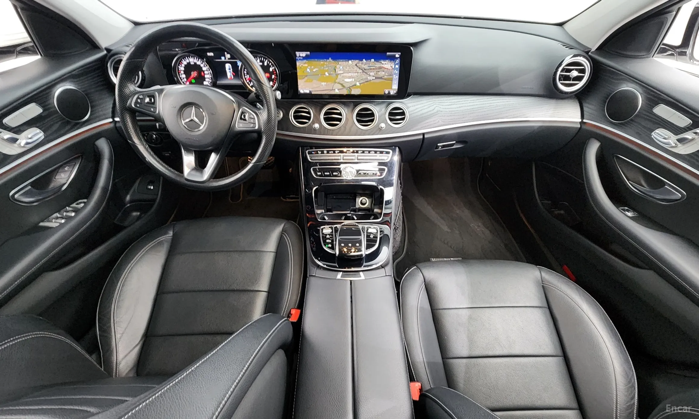 Mercedes Benz E-Class W213 превью 4