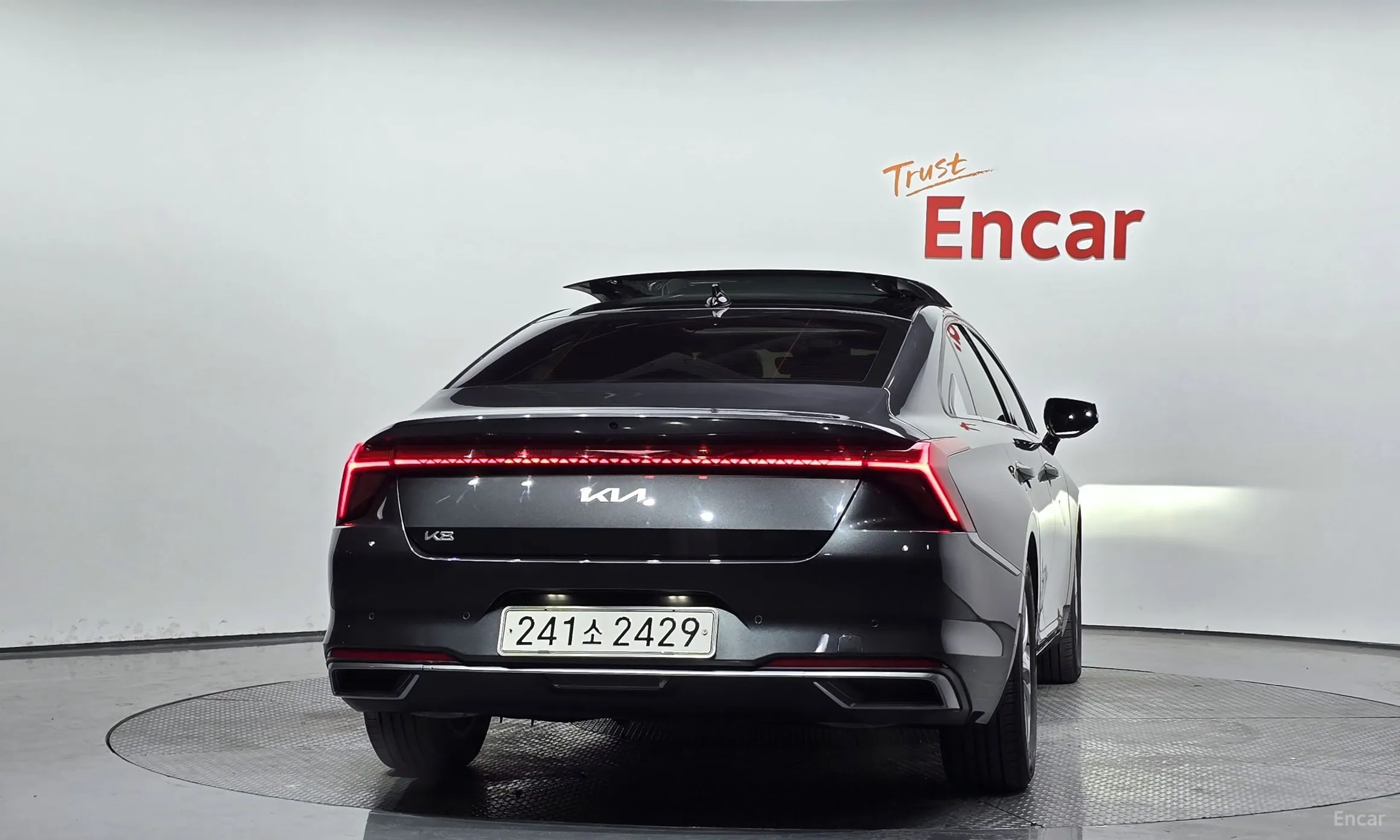 Kia K8 превью 3