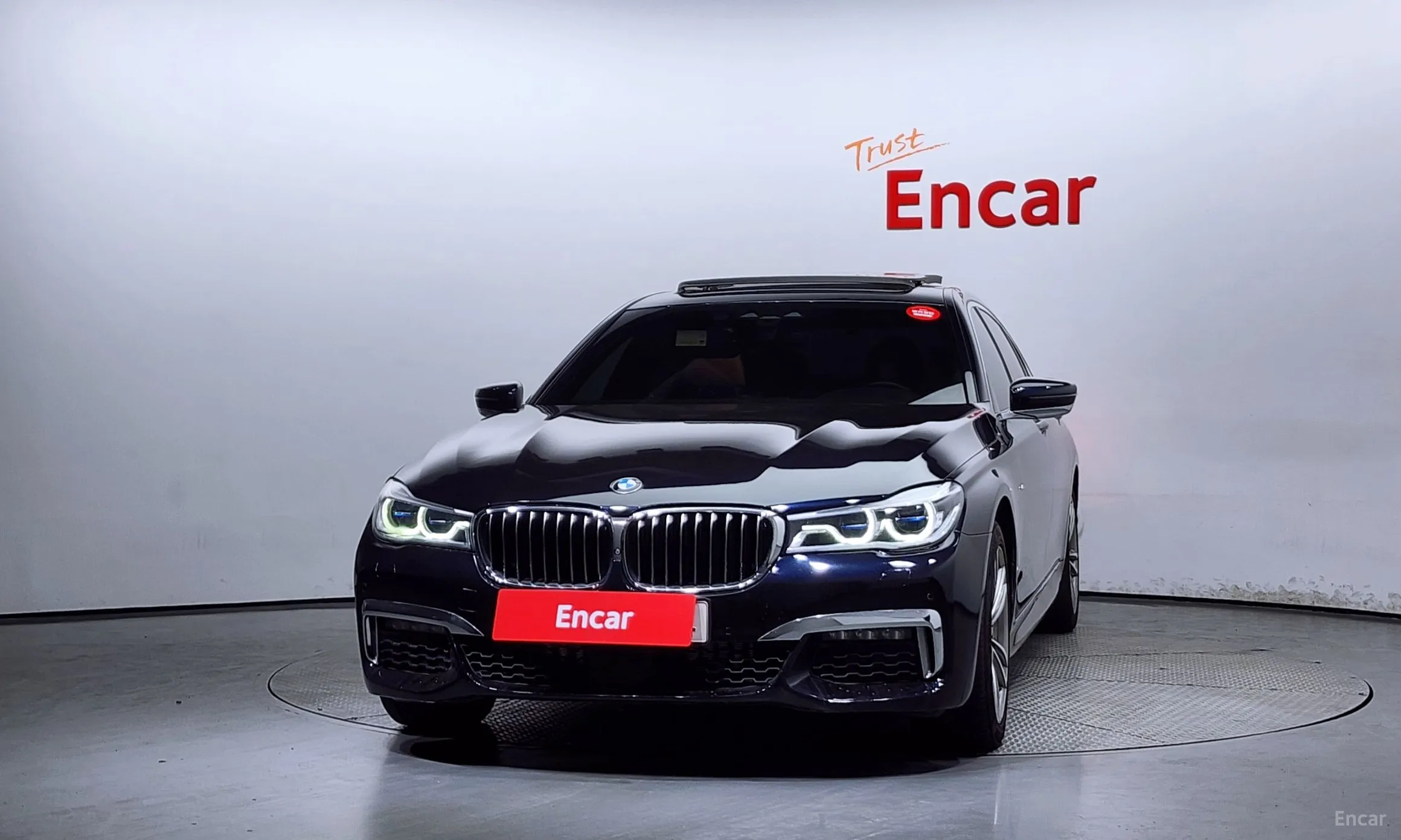 BMW 7 Series (G11) превью 2