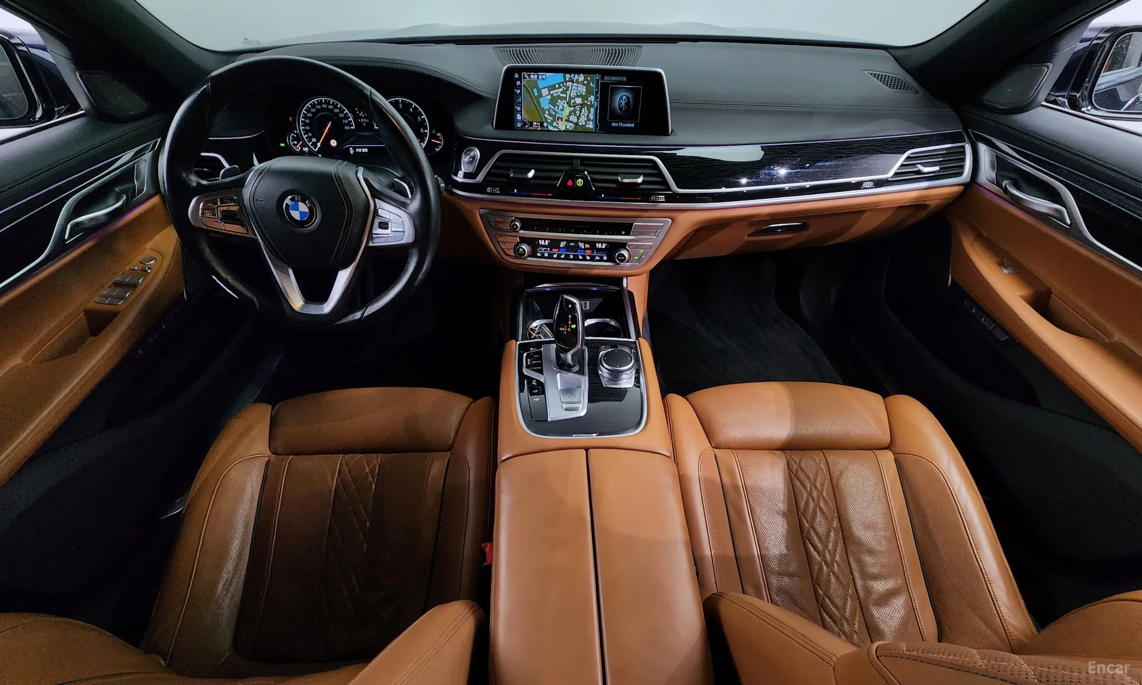 BMW 7 Series (G11) превью 4