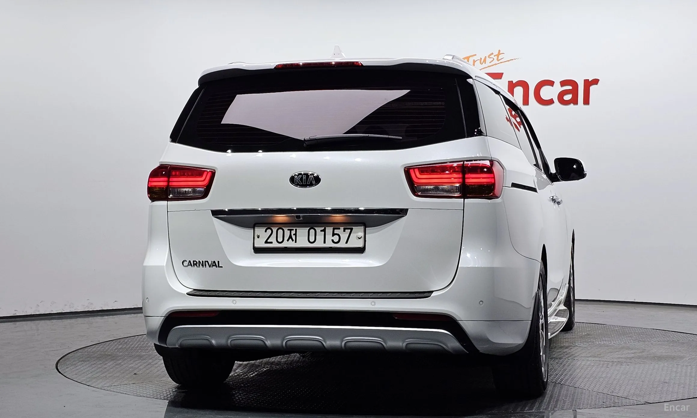 Kia Carnival превью 3