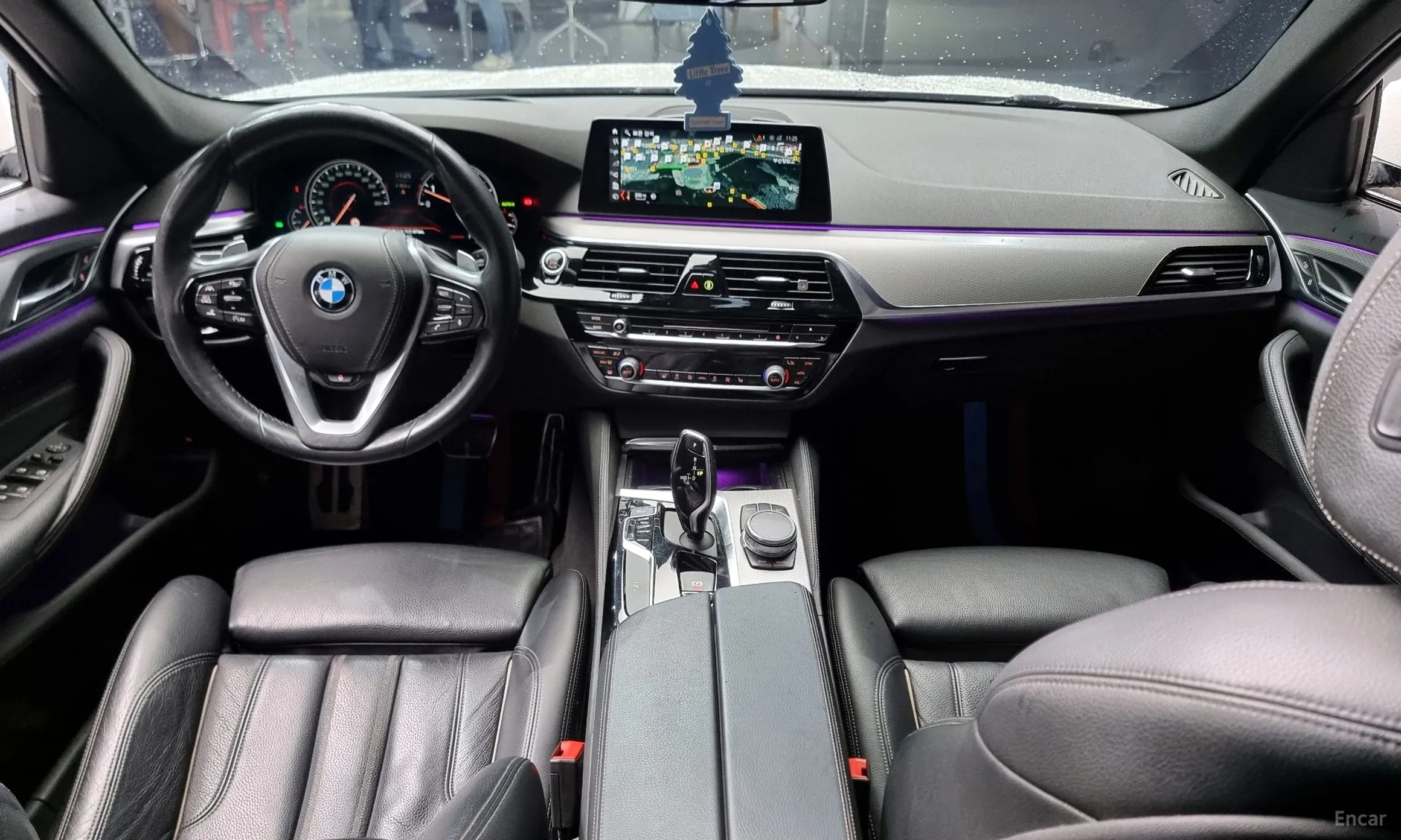 BMW 5 Series (G30) превью 4