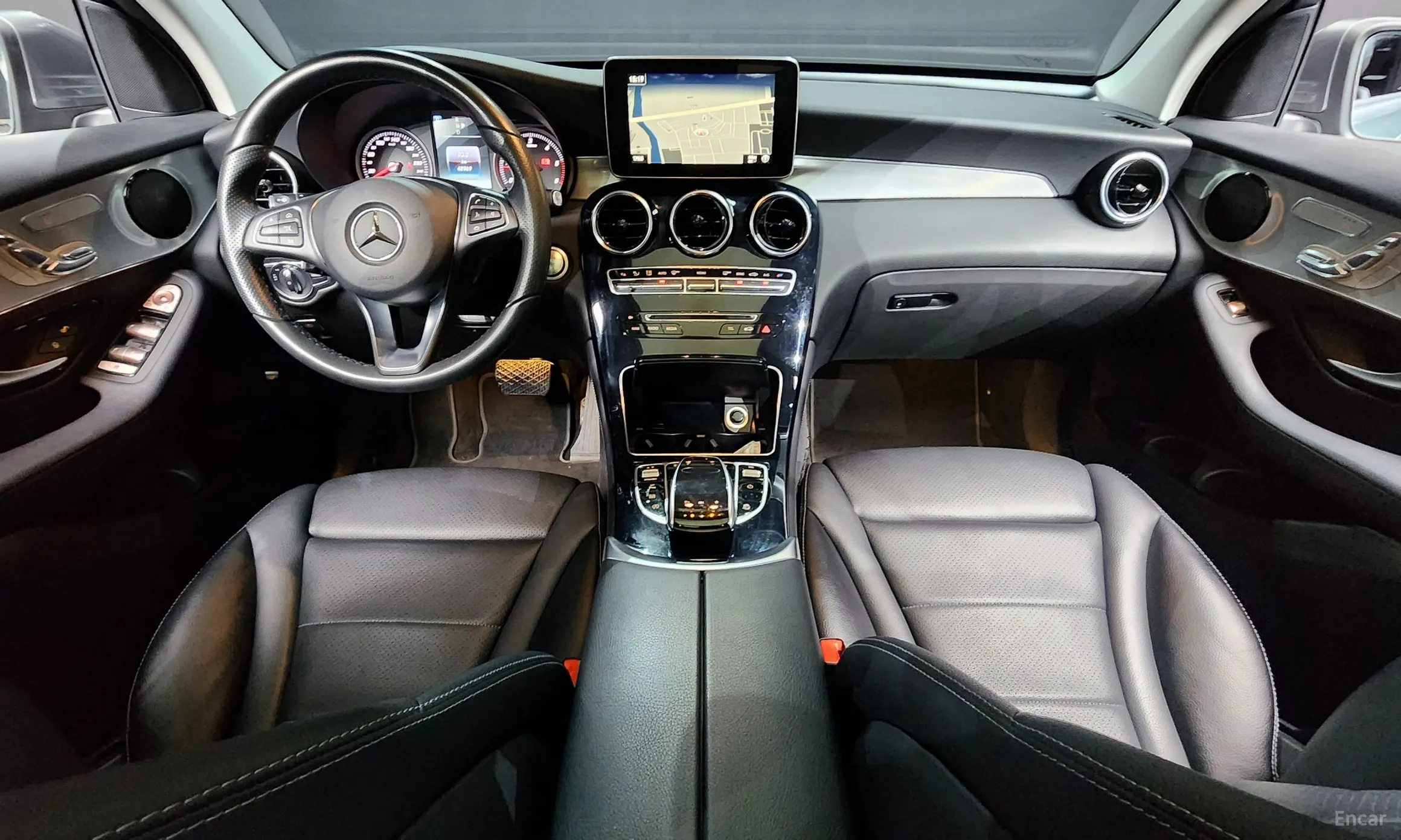 Mercedes Benz GLC-Class X253 превью 4