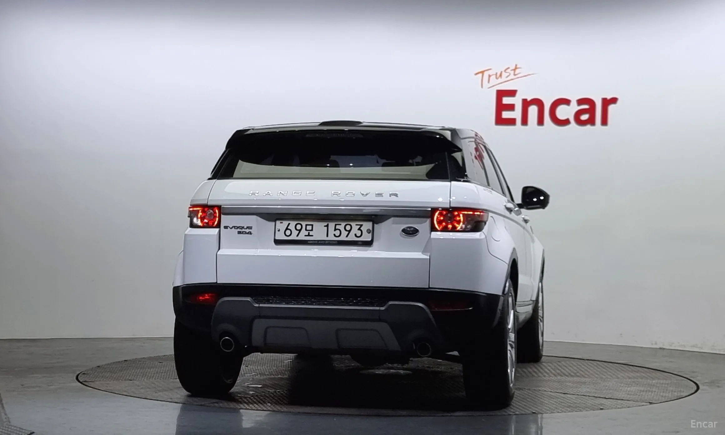 Land Rover Range Rover Evoque превью 3