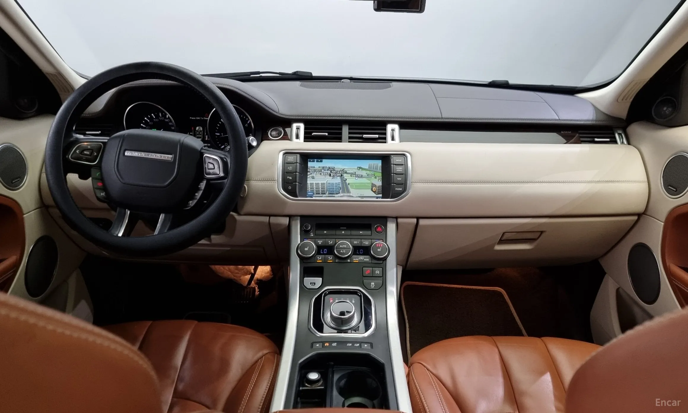 Land Rover Range Rover Evoque превью 4