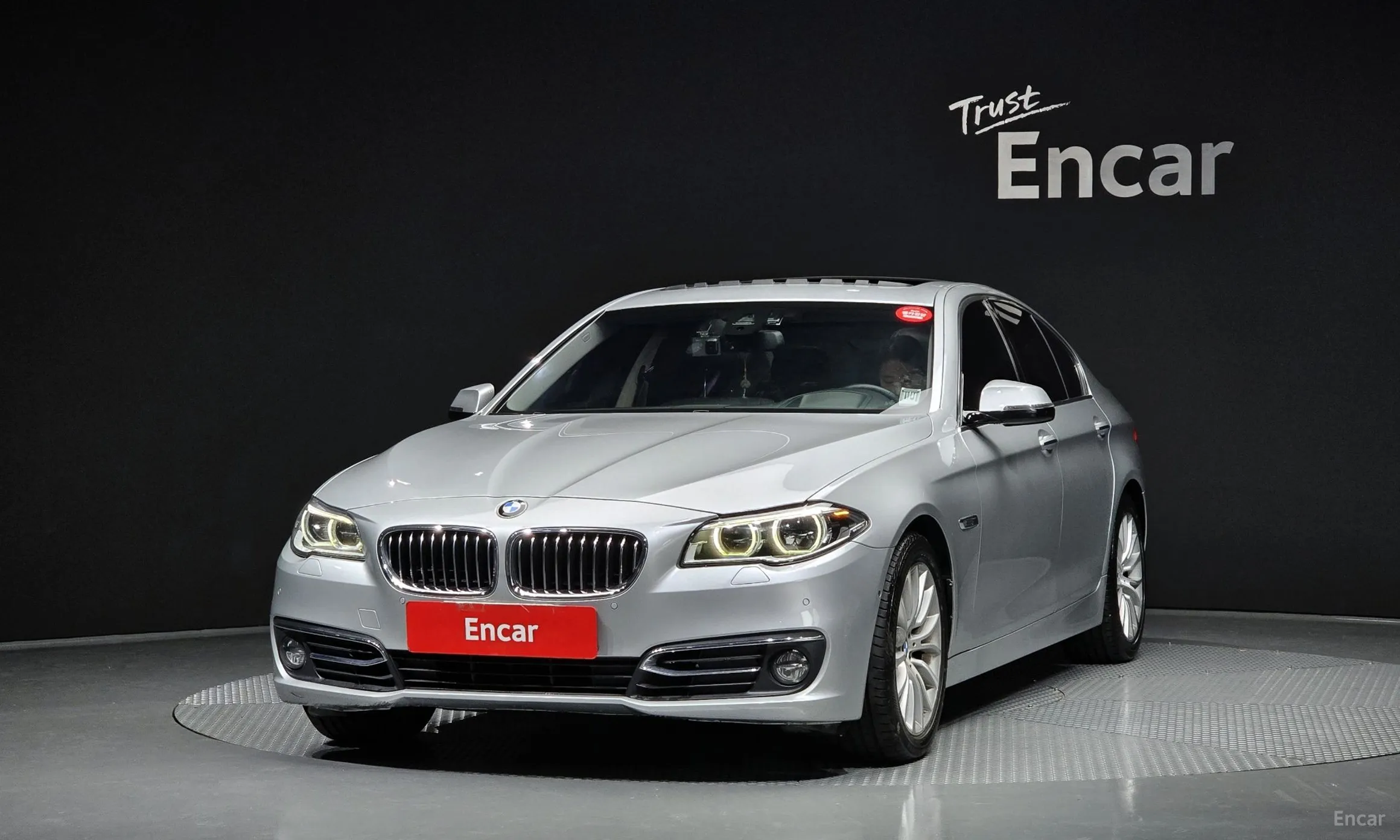 BMW 5 Series (F10)
