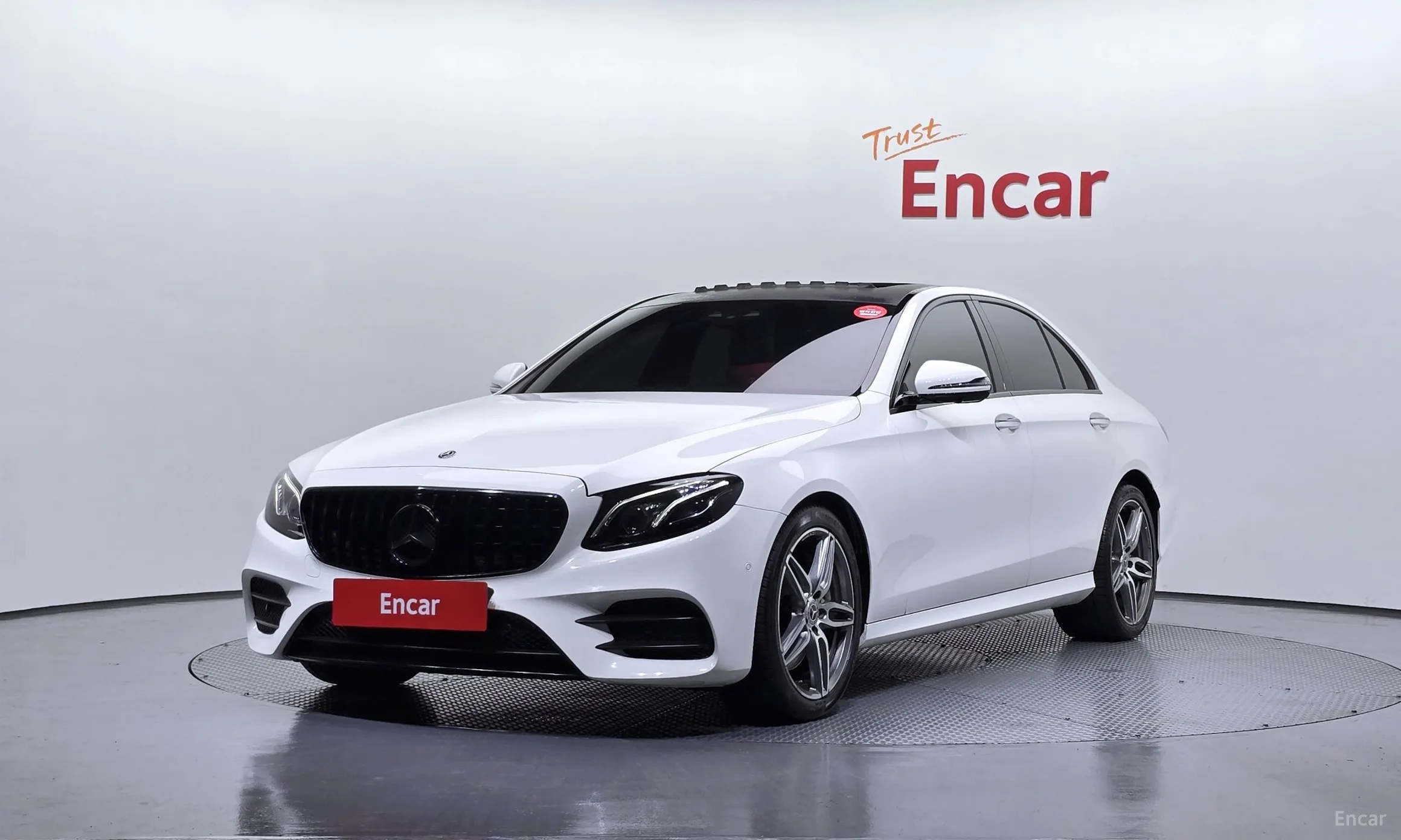 Mercedes Benz E-Class W213