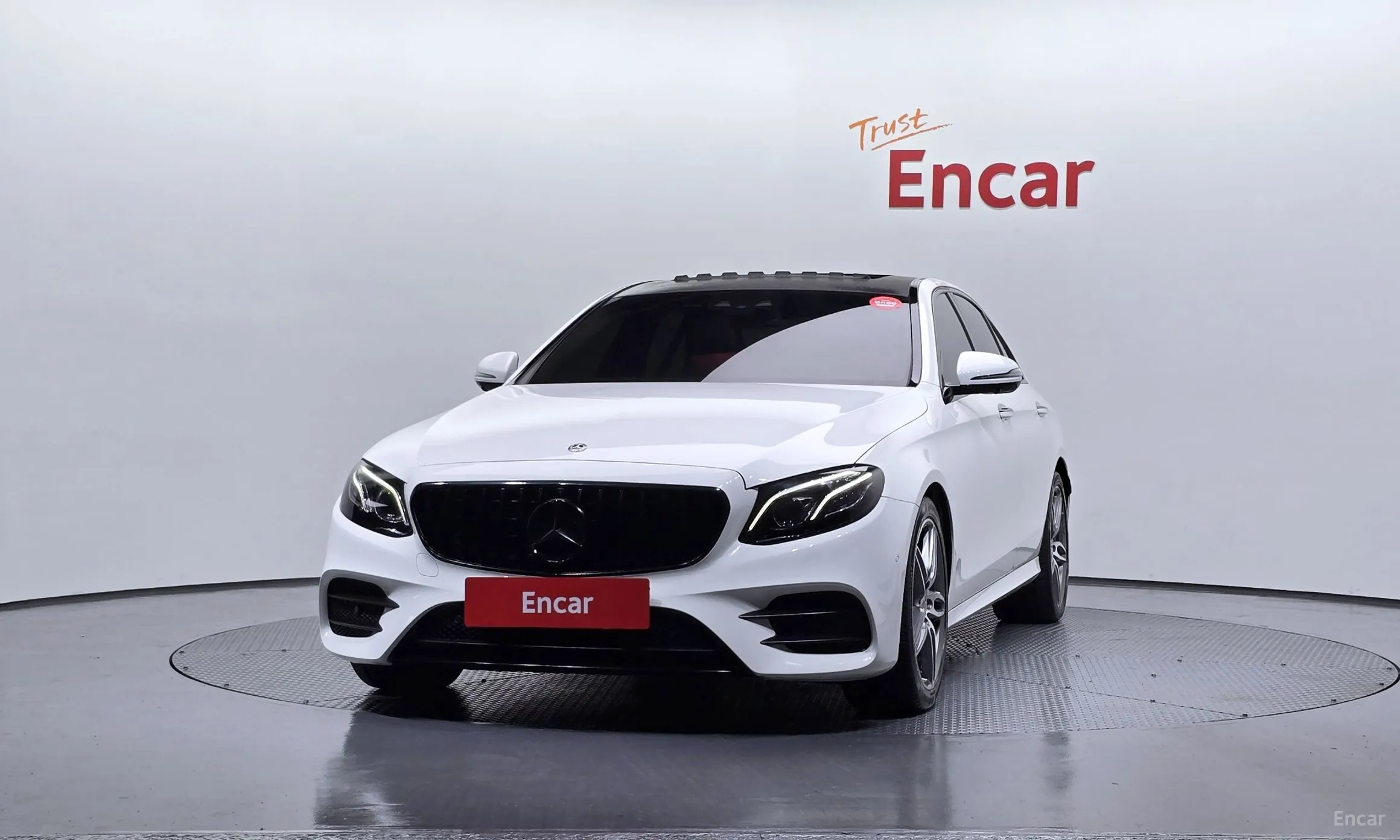 Mercedes Benz E-Class W213