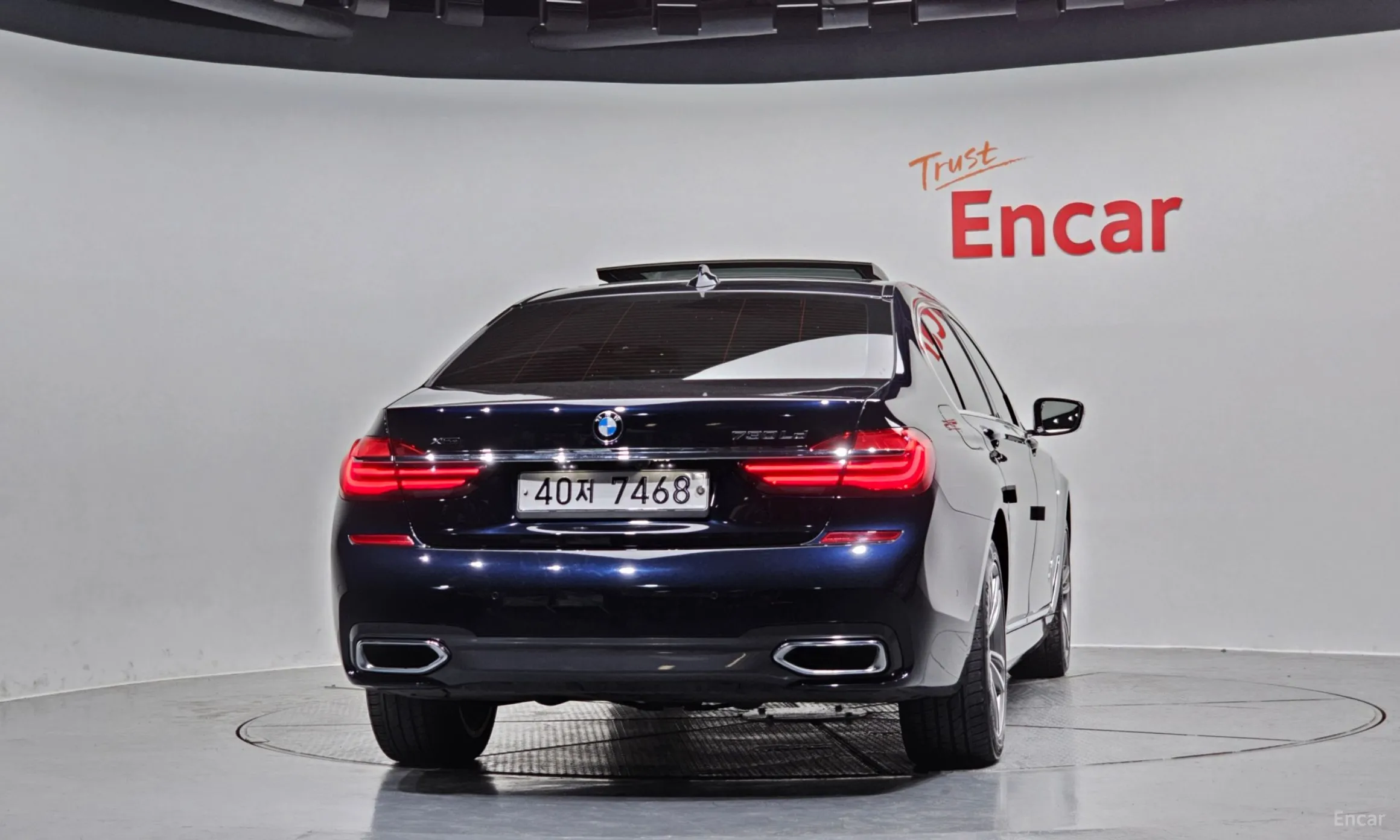 BMW 7 Series (G11) превью 3